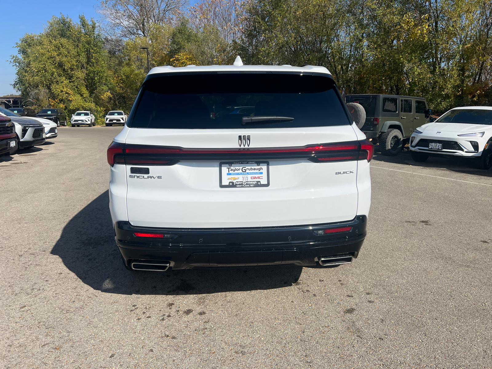 2025 Buick Enclave Sport Touring 11