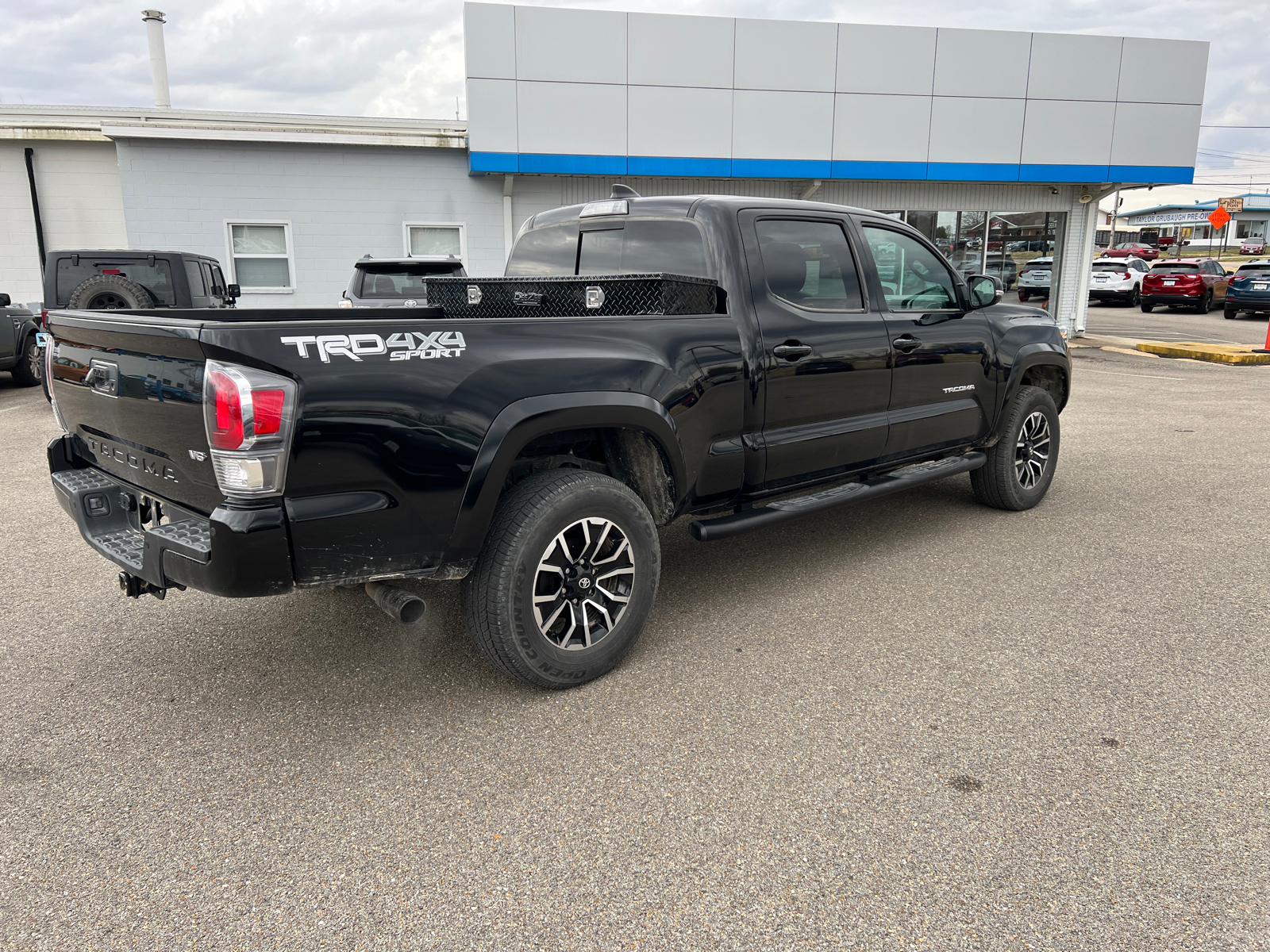 2023 Toyota Tacoma 4WD  6