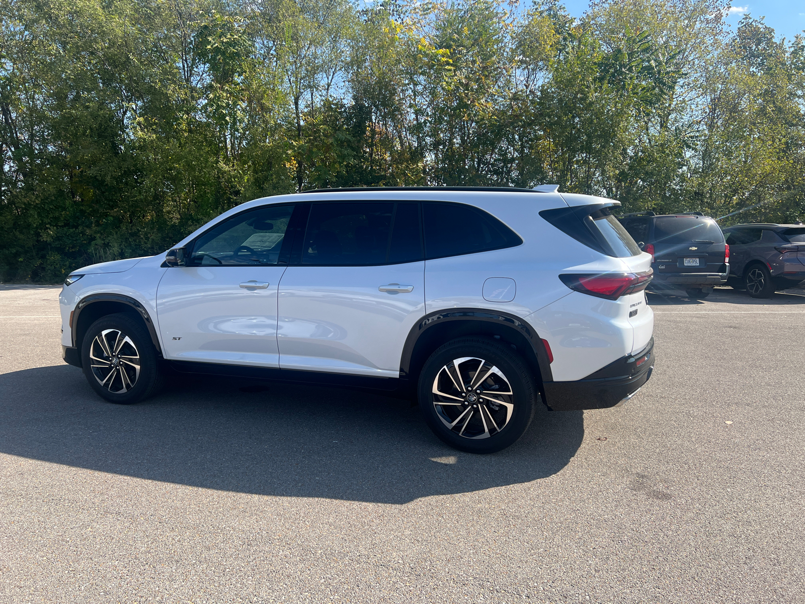 2025 Buick Enclave Sport Touring 9