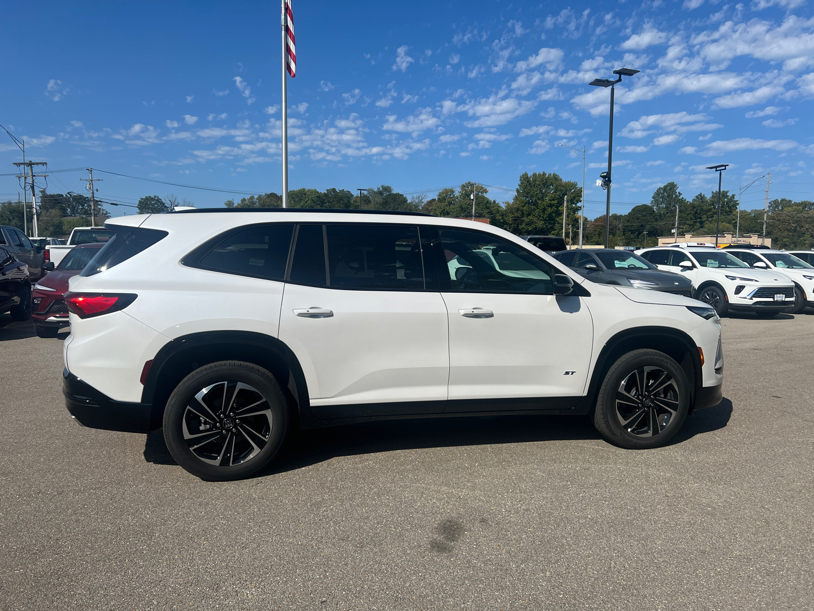 2025 Buick Enclave Sport Touring 16