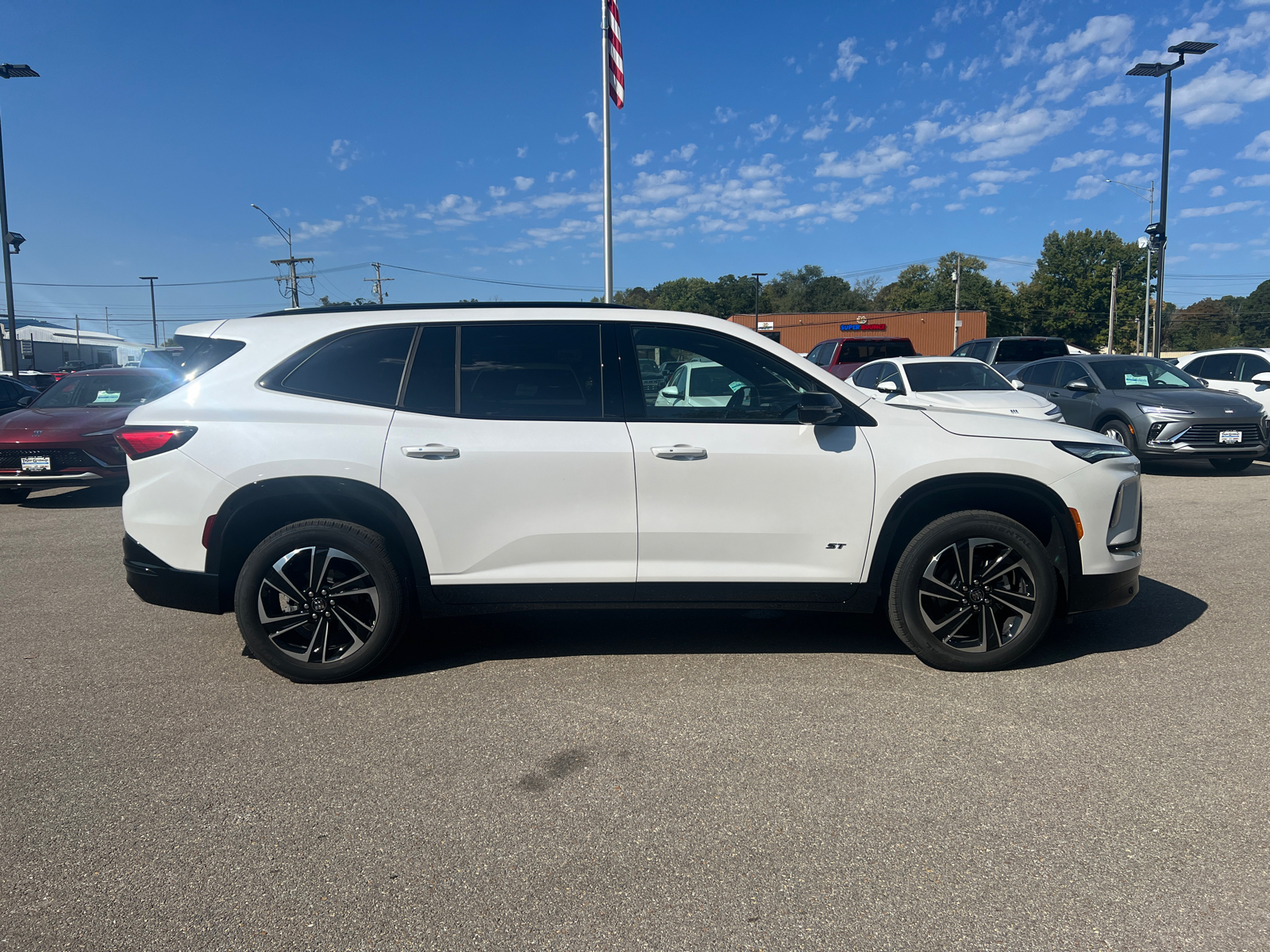 2025 Buick Enclave Sport Touring 17