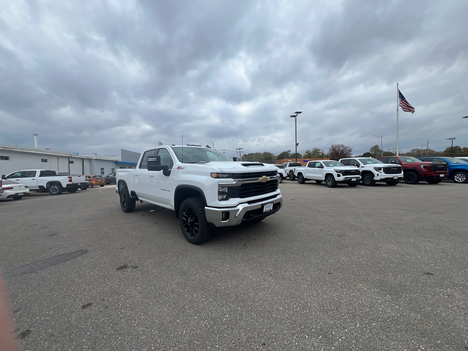 2025 Chevrolet Silverado 2500HD LT 2