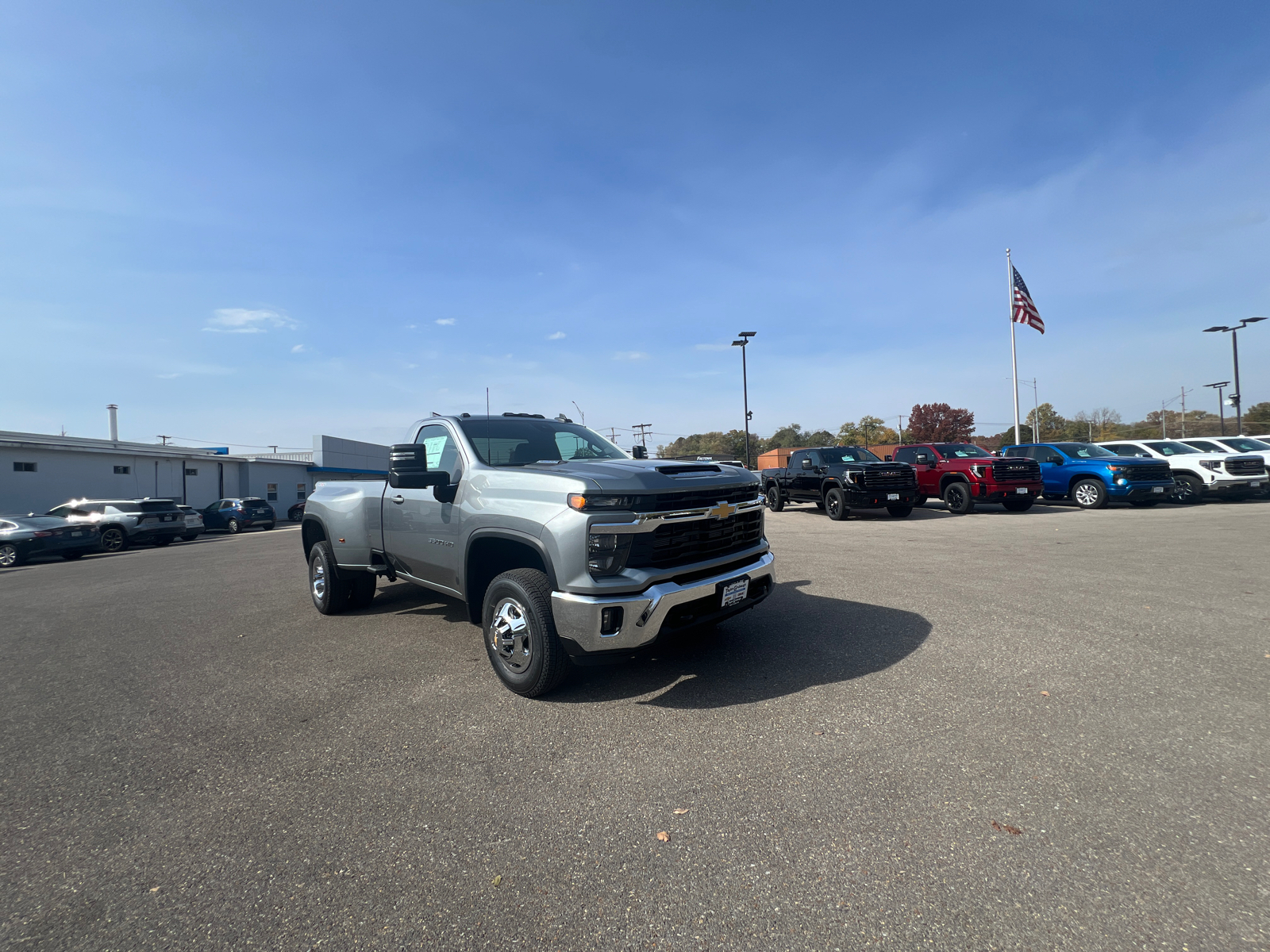 2025 Chevrolet Silverado 3500HD LT 2