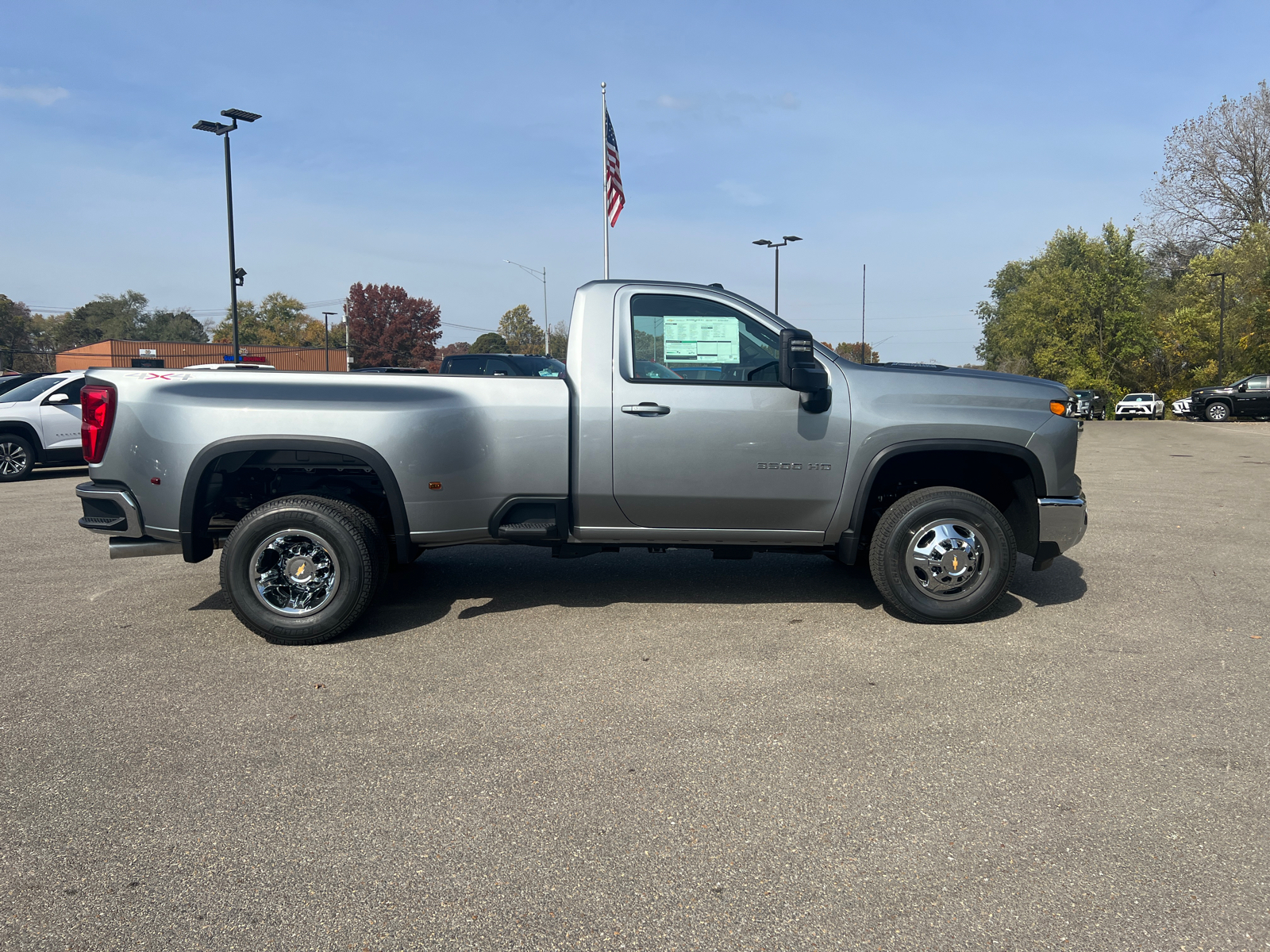 2025 Chevrolet Silverado 3500HD LT 14