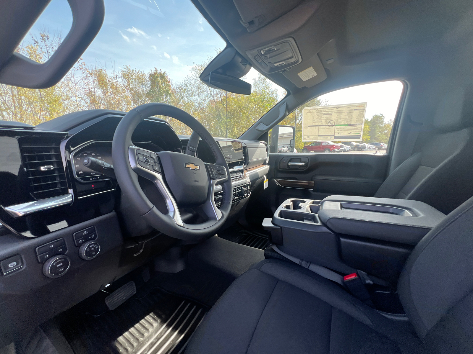 2025 Chevrolet Silverado 3500HD LT 19