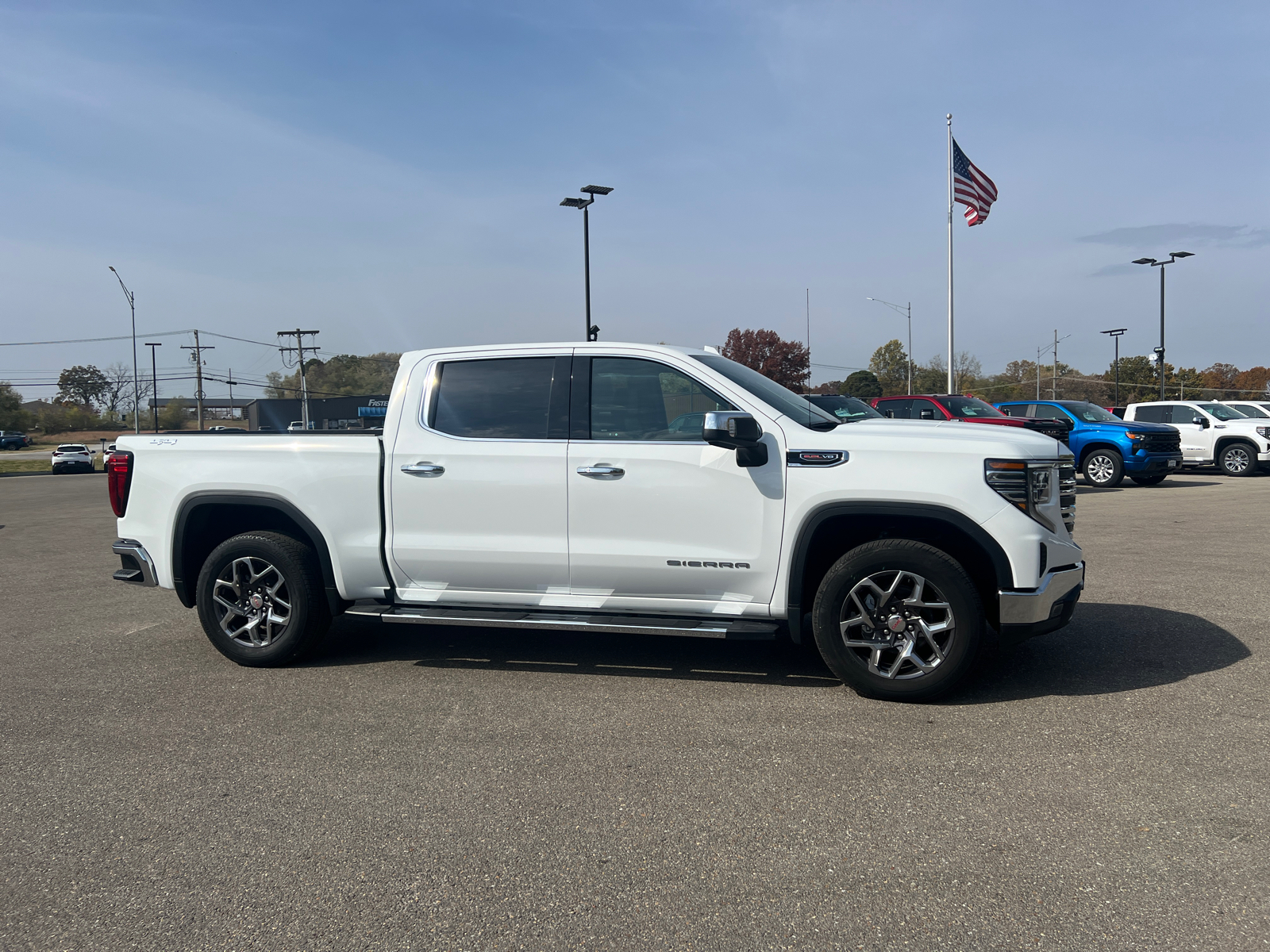 2025 GMC Sierra 1500 SLT 3