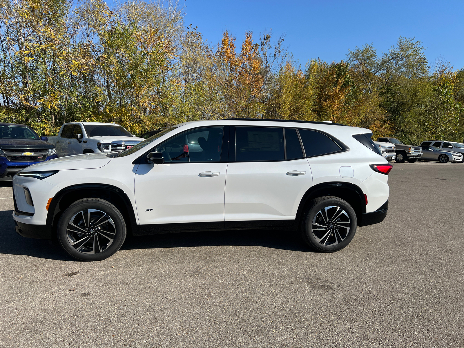 2025 Buick Enclave Sport Touring 8