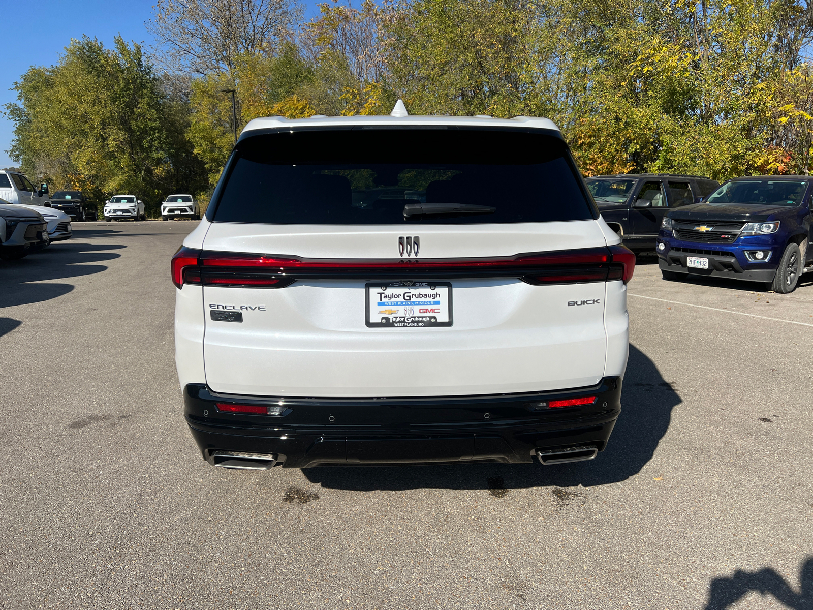 2025 Buick Enclave Sport Touring 11