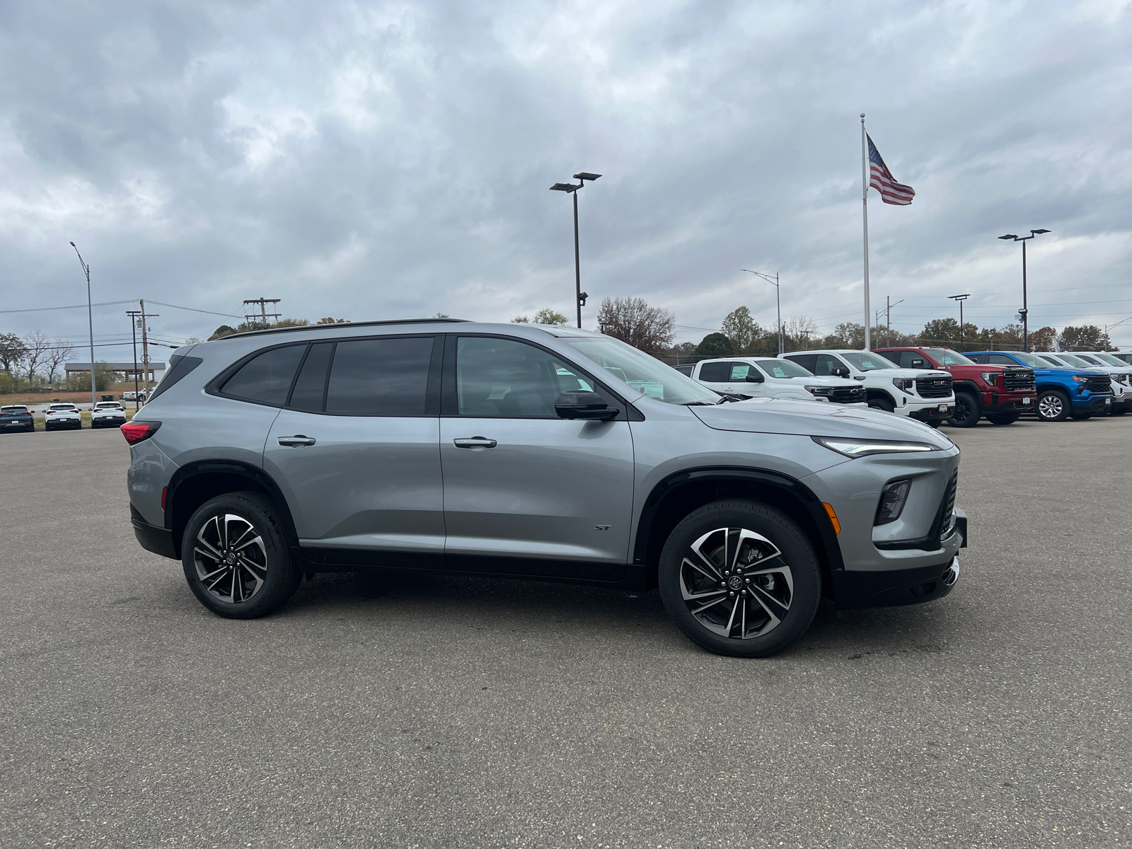 2025 Buick Enclave Sport Touring 3