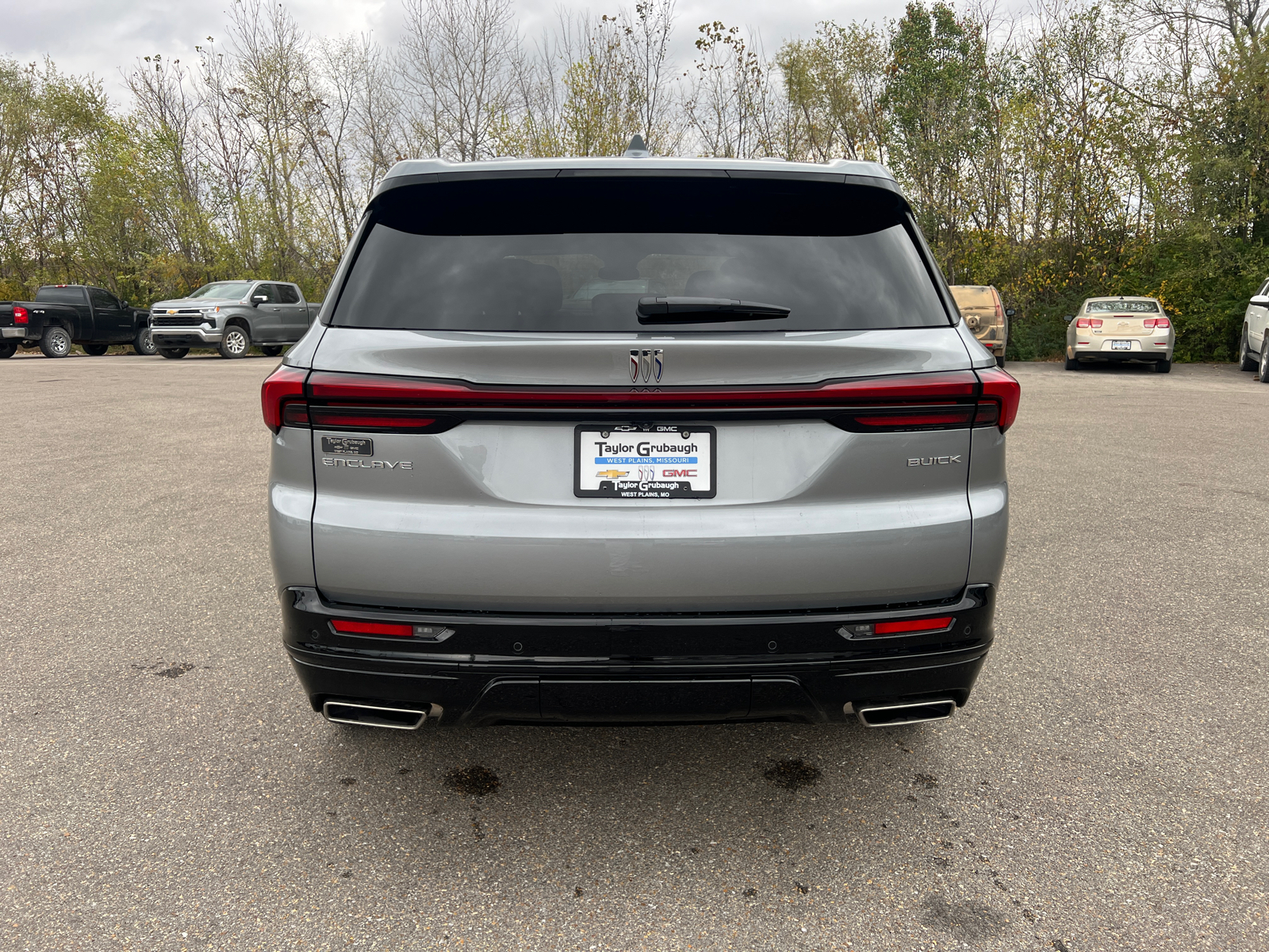 2025 Buick Enclave Sport Touring 11