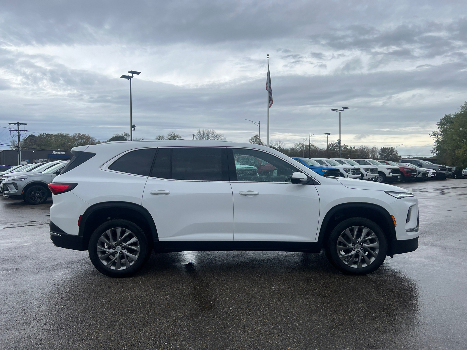 2025 Buick Enclave Preferred 17