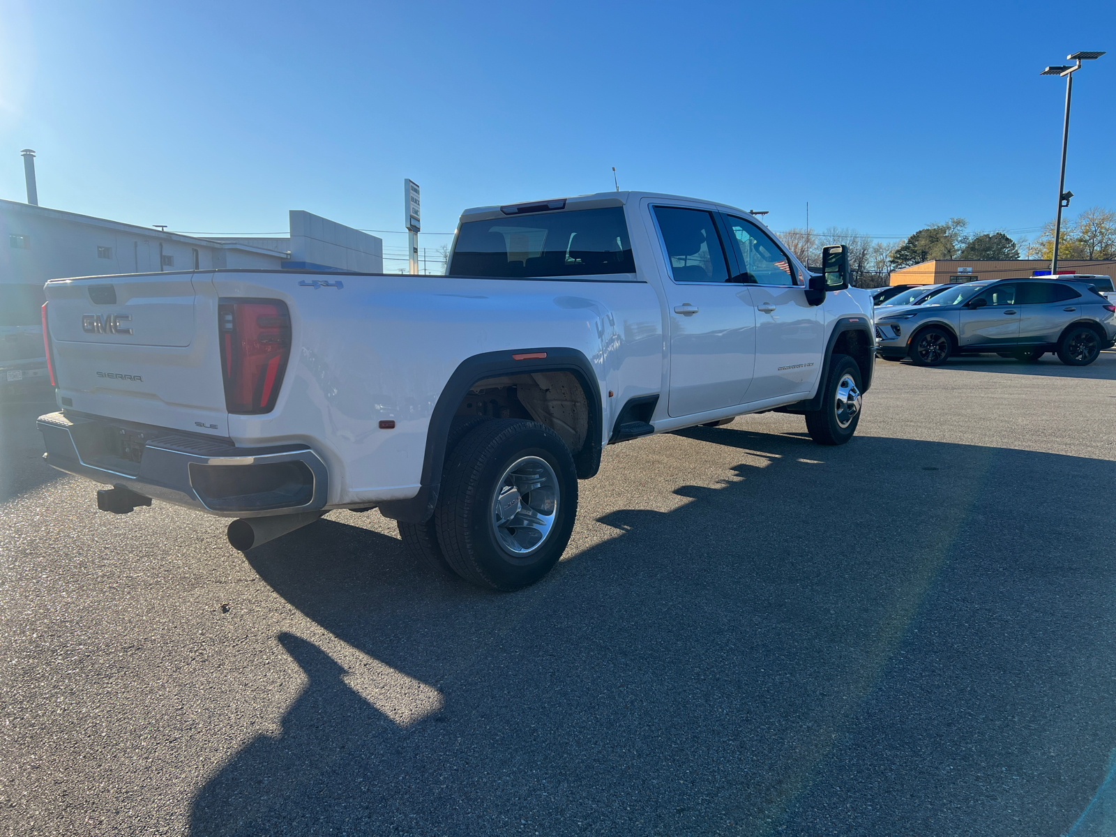 2024 GMC Sierra 3500HD SLE 8