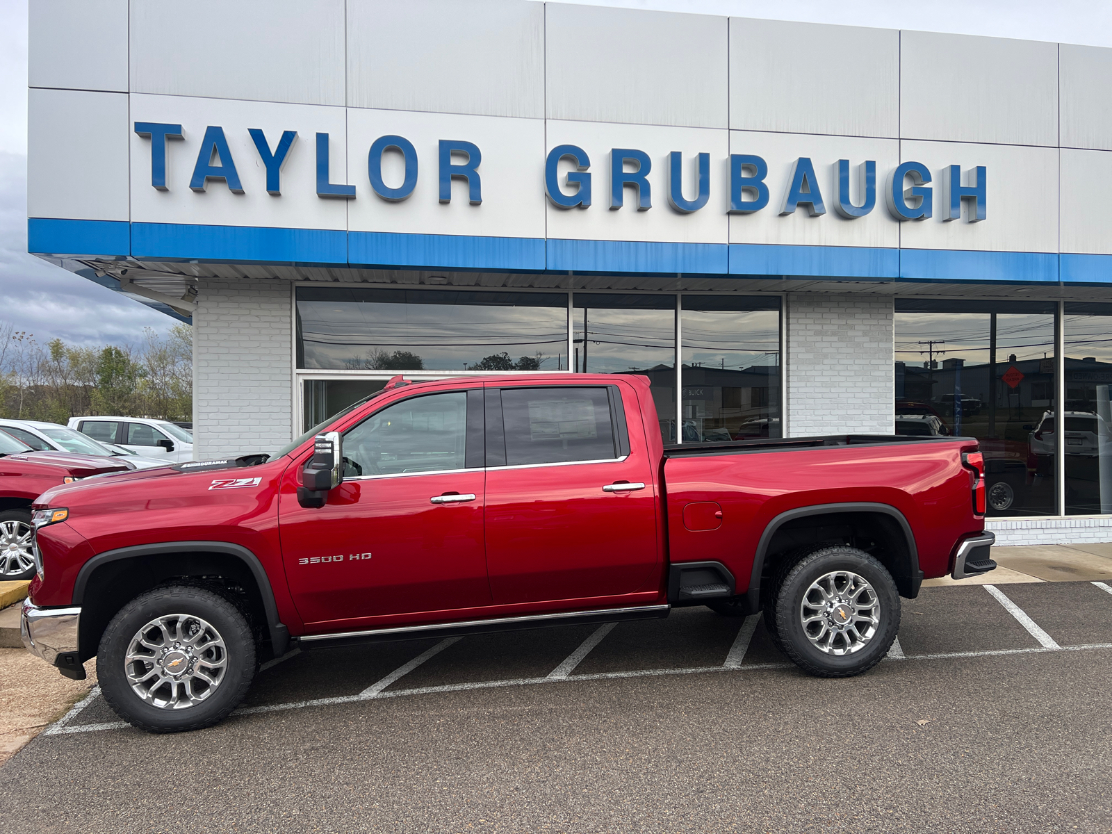 2025 Chevrolet Silverado 3500HD LTZ 1