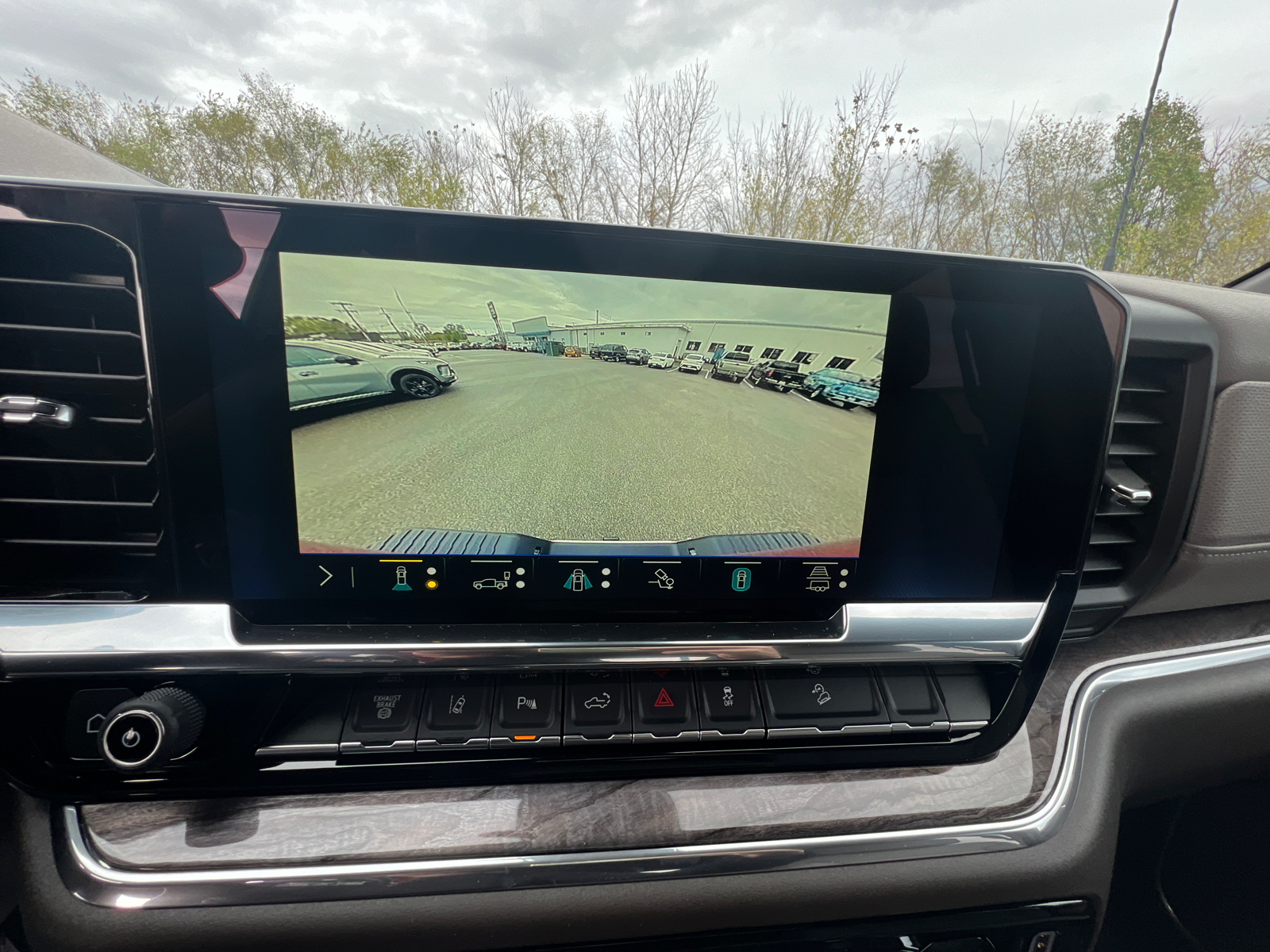 2025 Chevrolet Silverado 3500HD LTZ 25