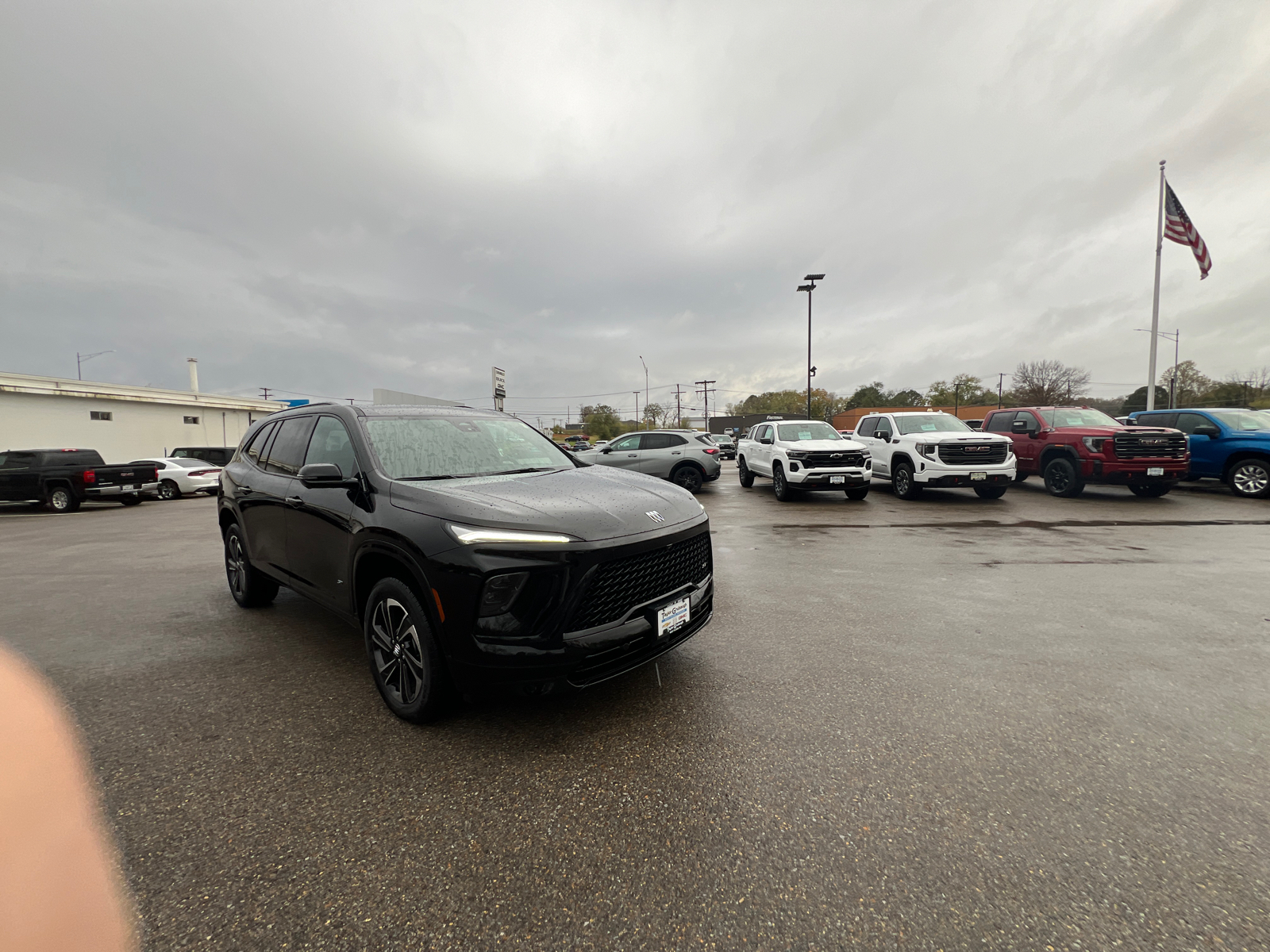 2025 Buick Enclave Sport Touring 2