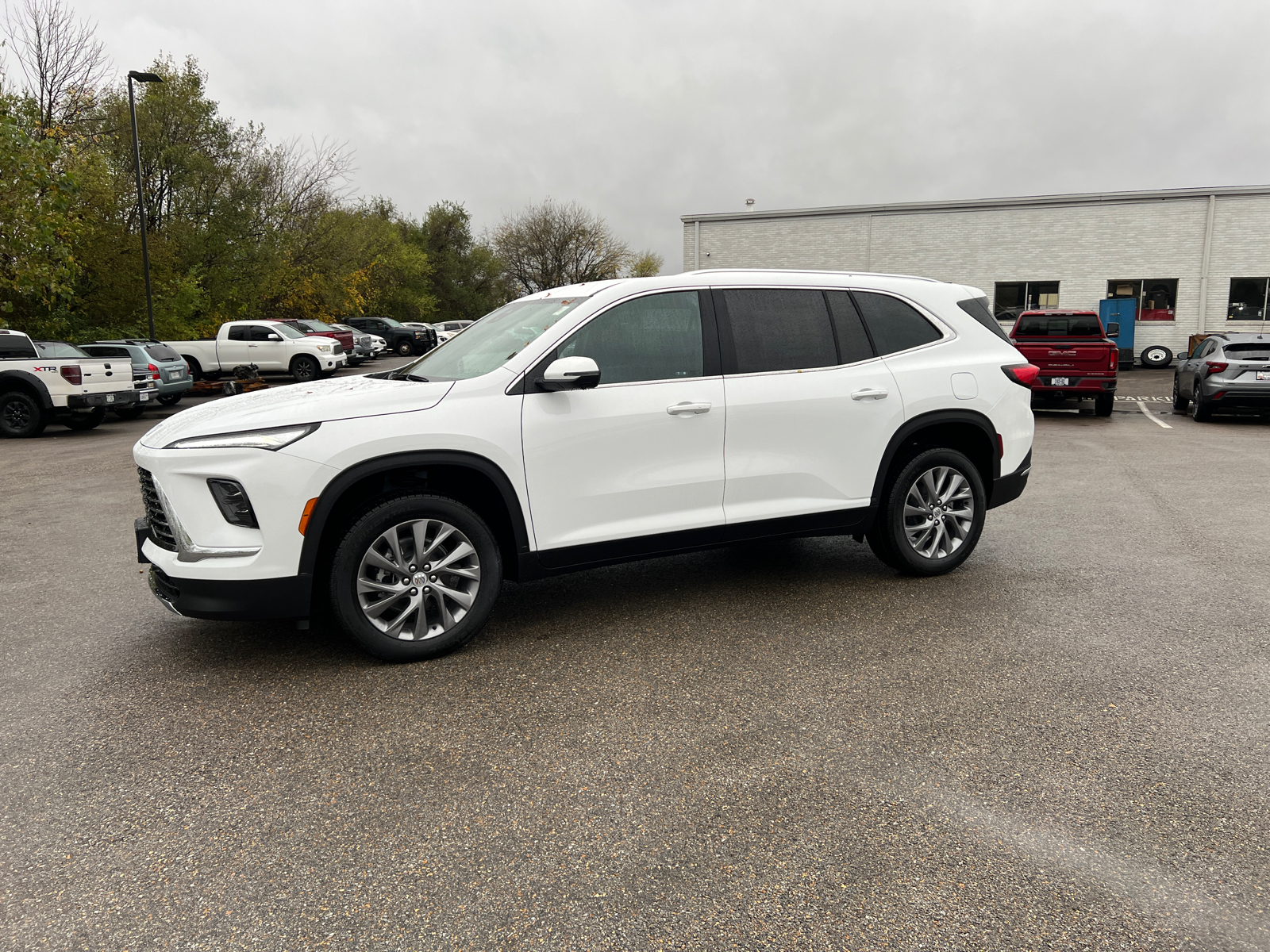 2025 Buick Enclave Preferred 7