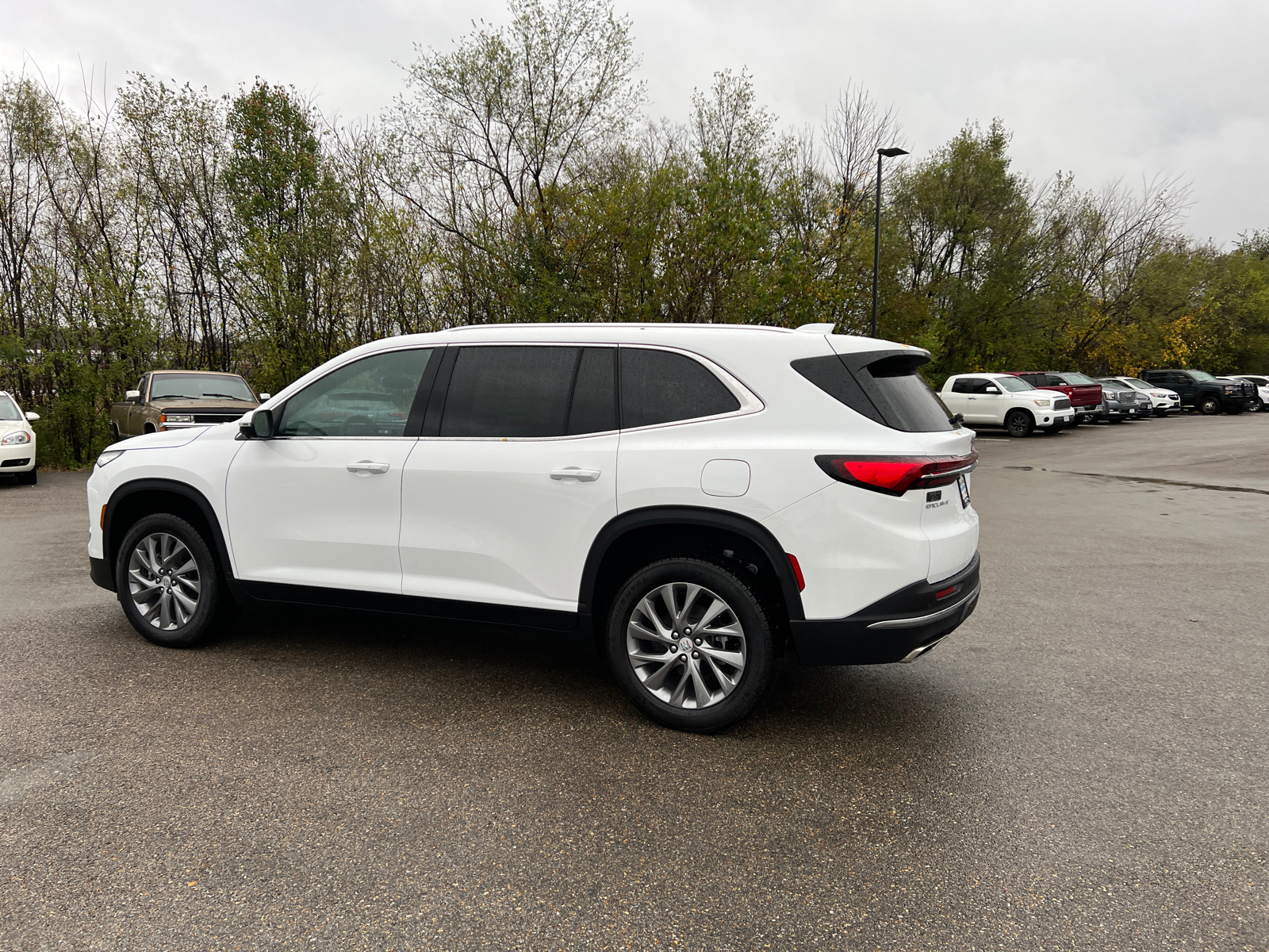 2025 Buick Enclave Preferred 9