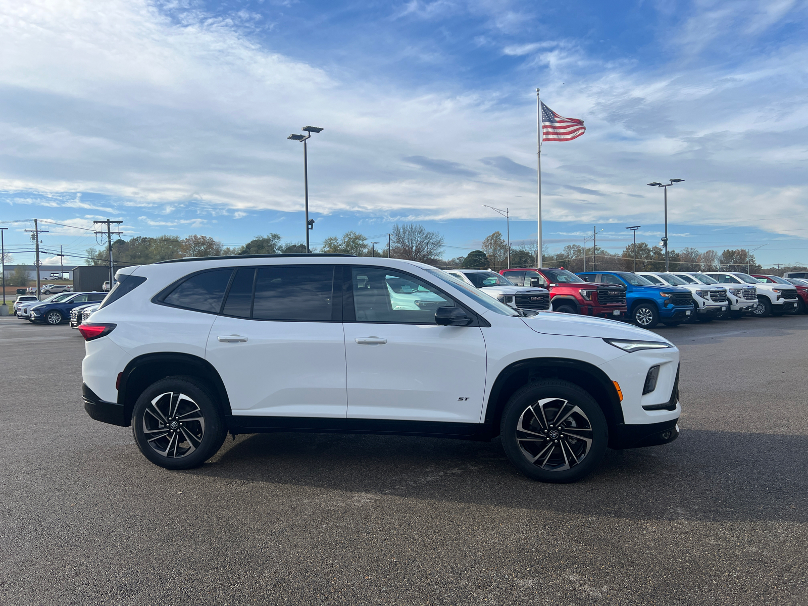 2025 Buick Enclave Sport Touring 3