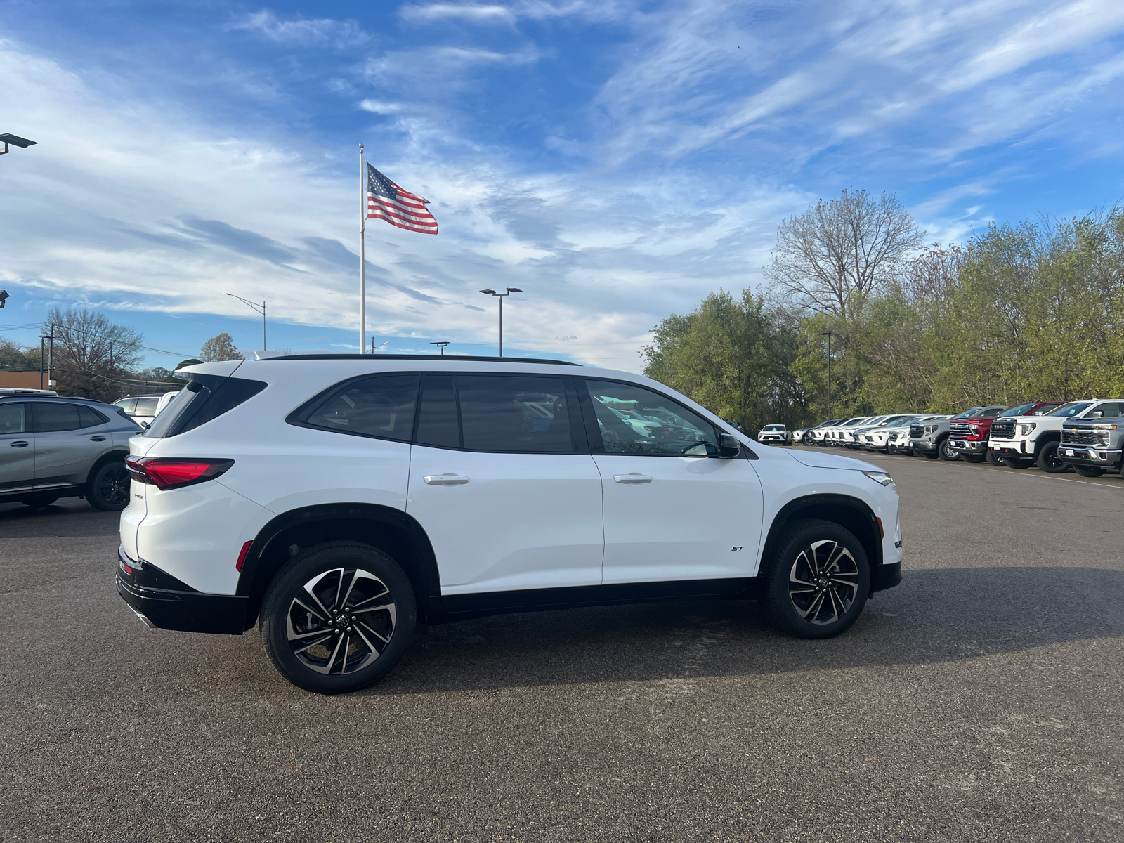 2025 Buick Enclave Sport Touring 16