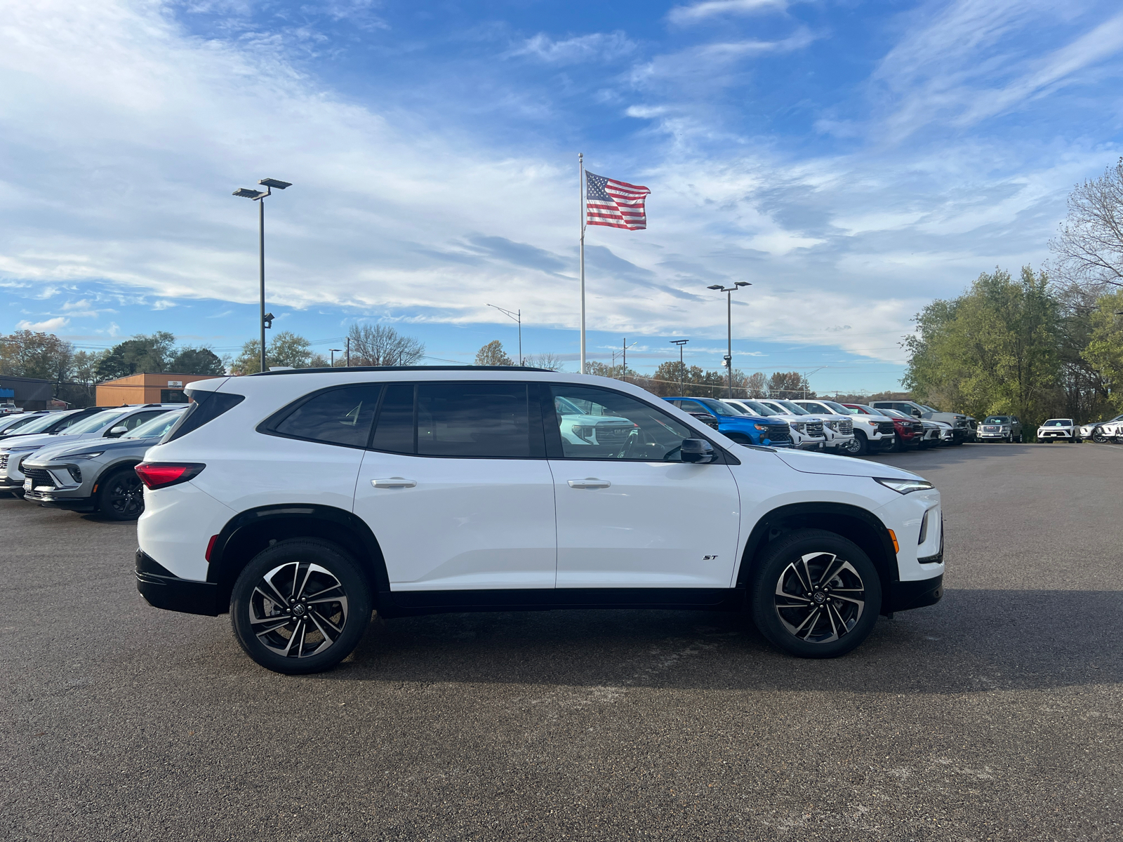 2025 Buick Enclave Sport Touring 17