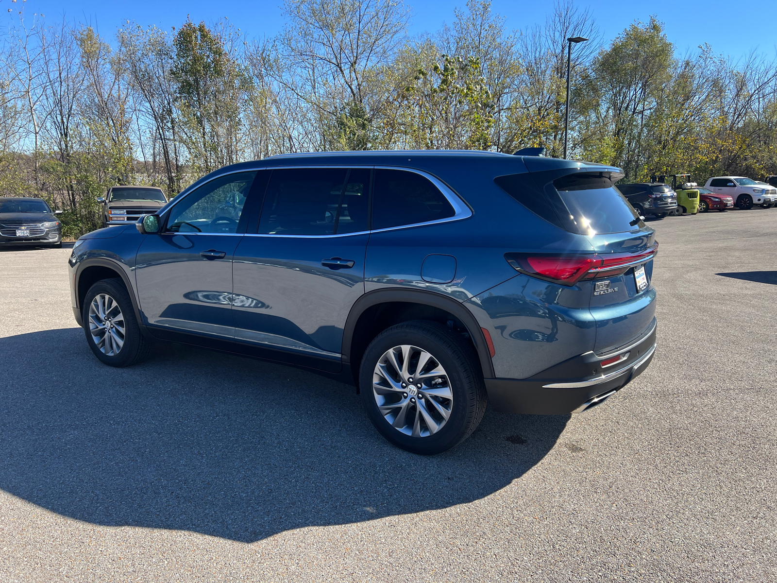 2025 Buick Enclave Preferred 9