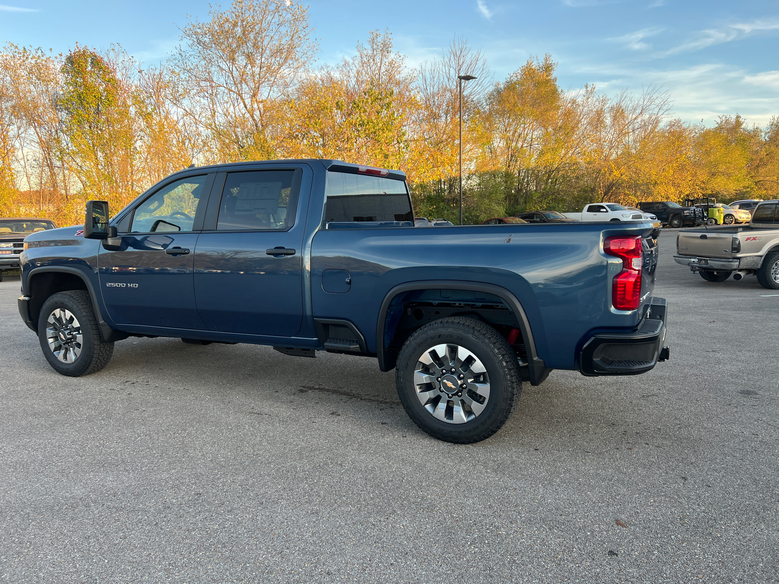 2025 Chevrolet Silverado 2500HD Custom 9