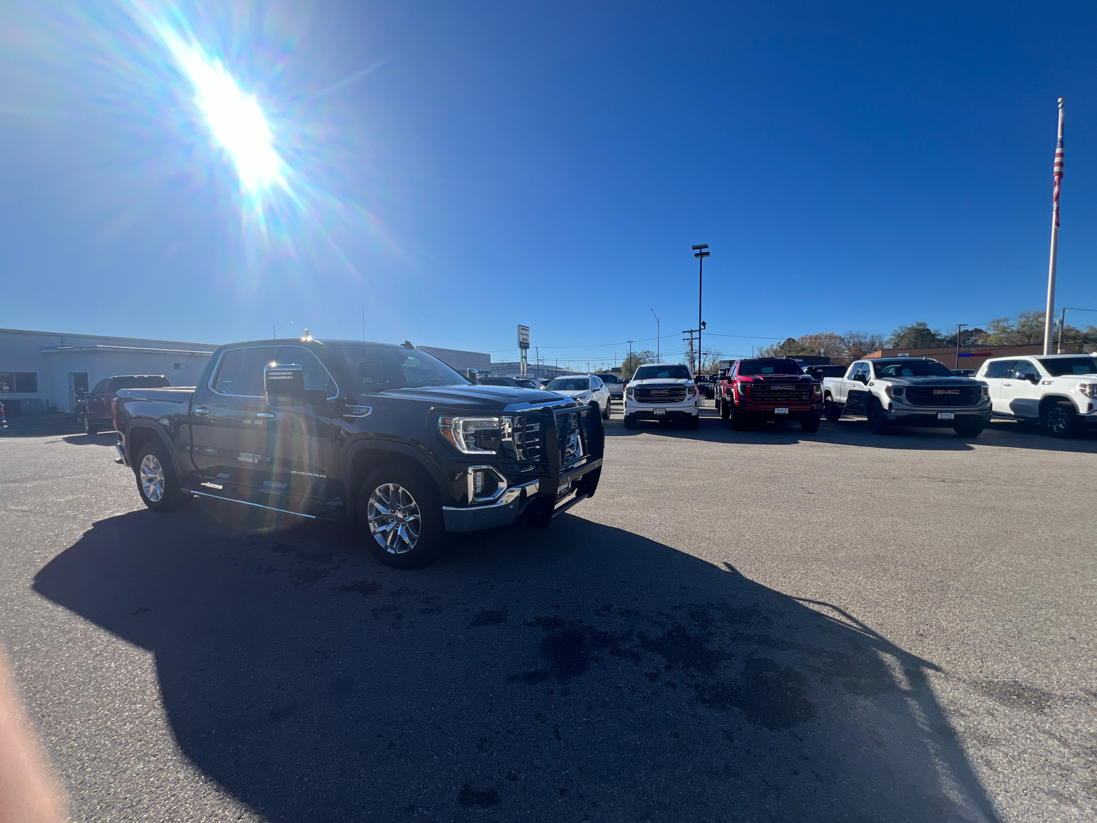 2021 GMC Sierra 1500 SLT 2