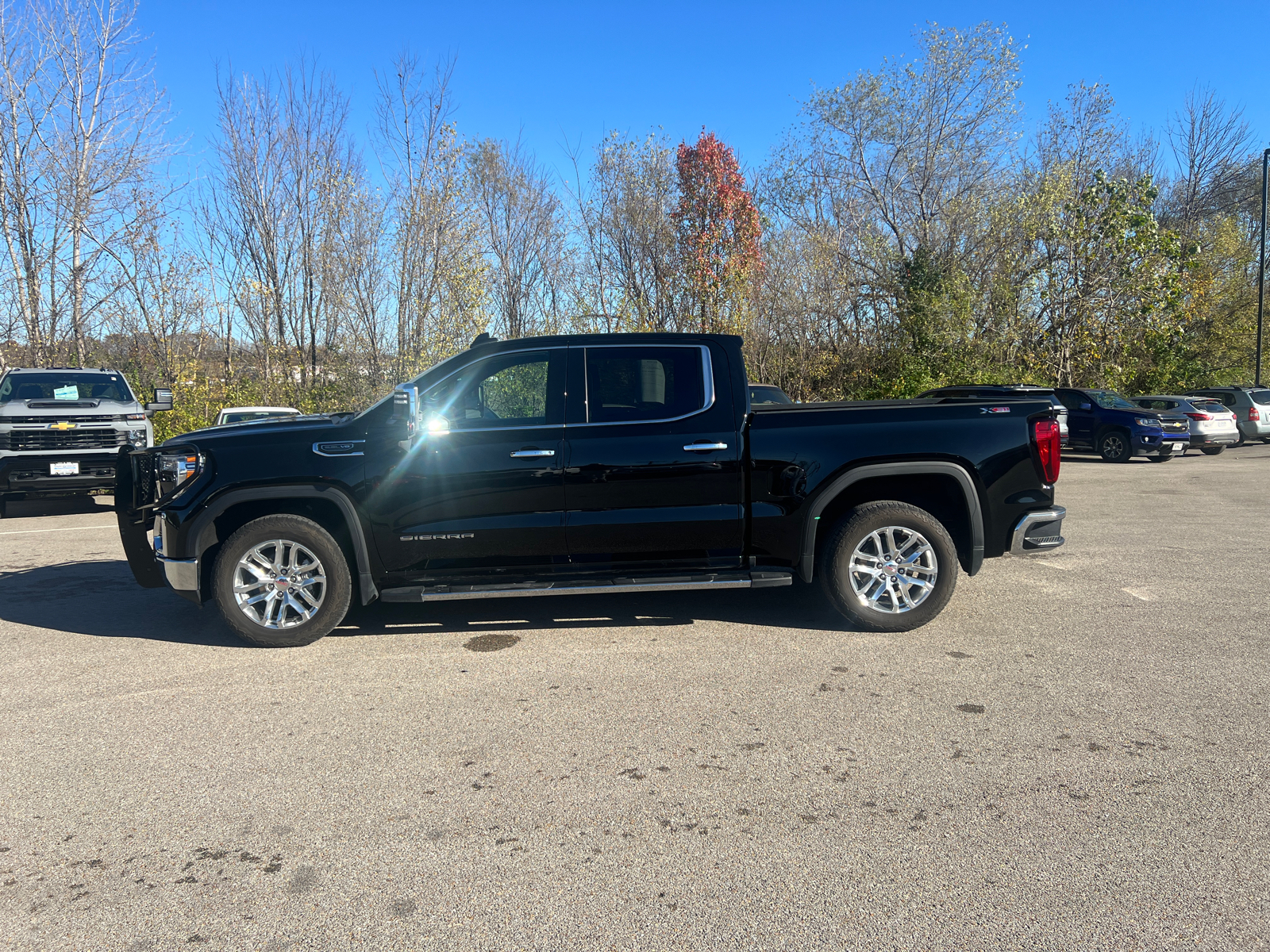 2021 GMC Sierra 1500 SLT 8