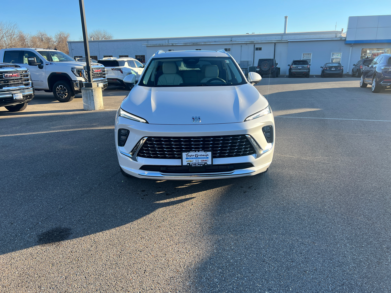 2025 Buick Envision Avenir 8