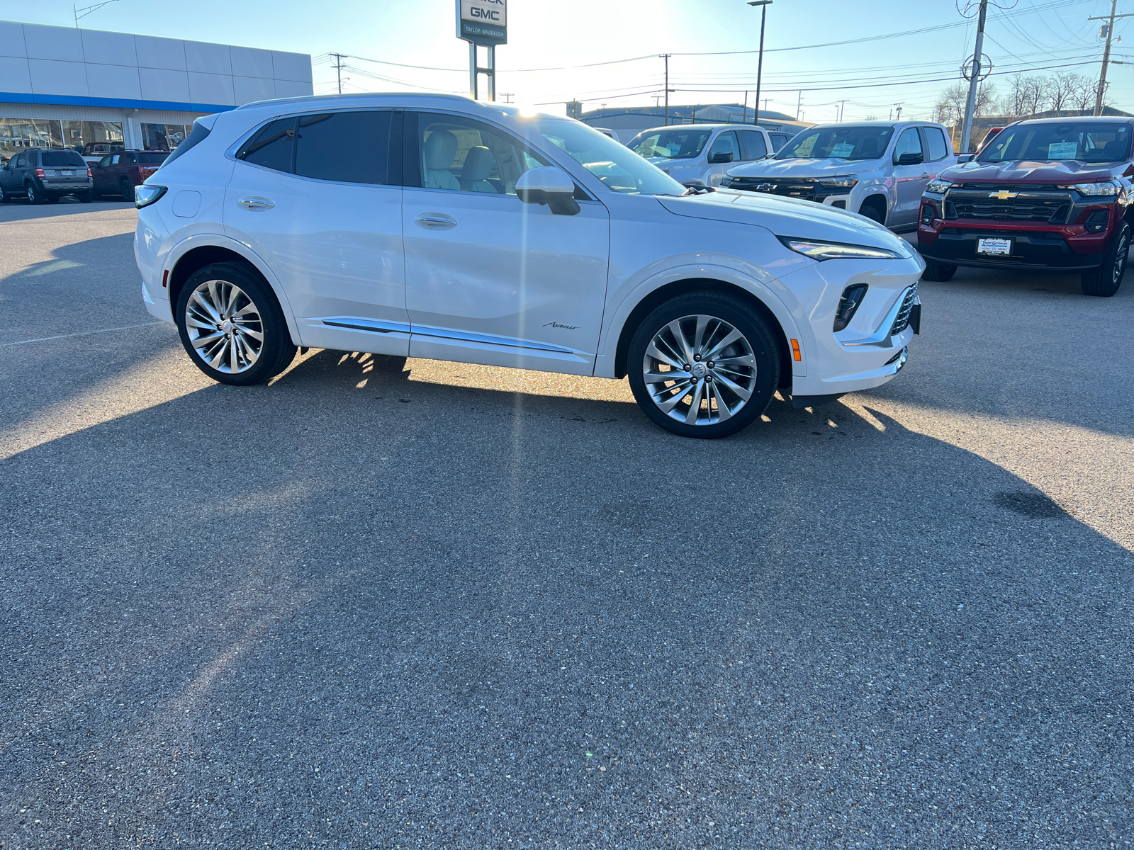 2025 Buick Envision Avenir 10