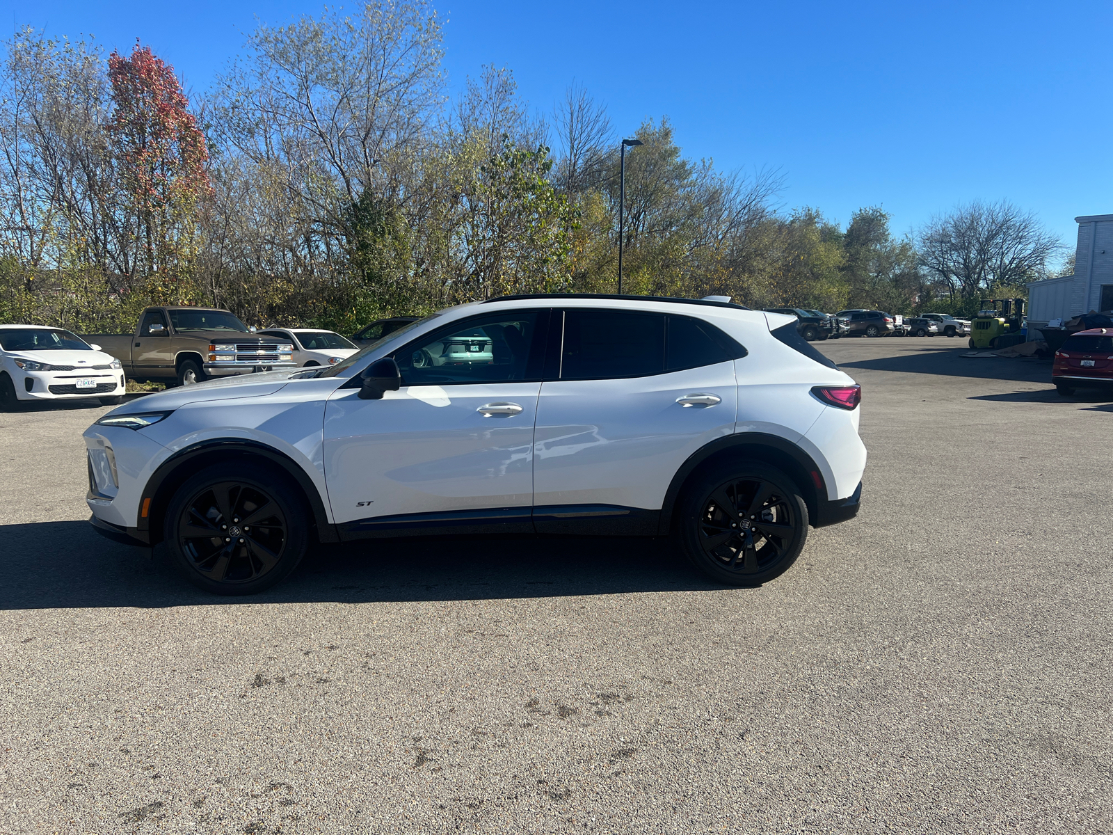 2025 Buick Envision Sport Touring 8