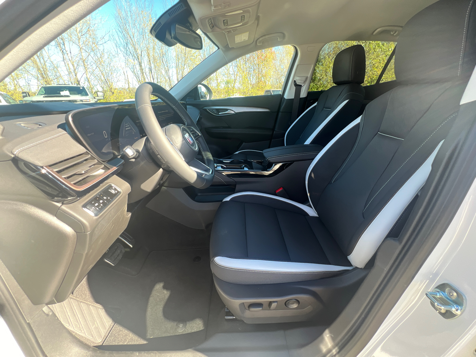 2025 Buick Envision Sport Touring 18