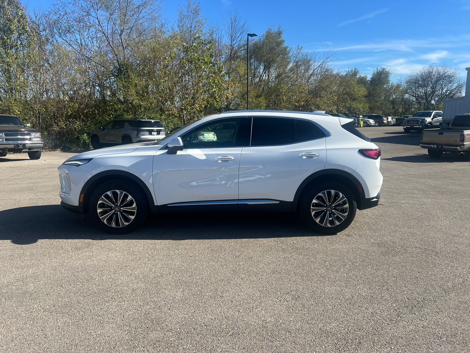 2025 Buick Envision Preferred 8