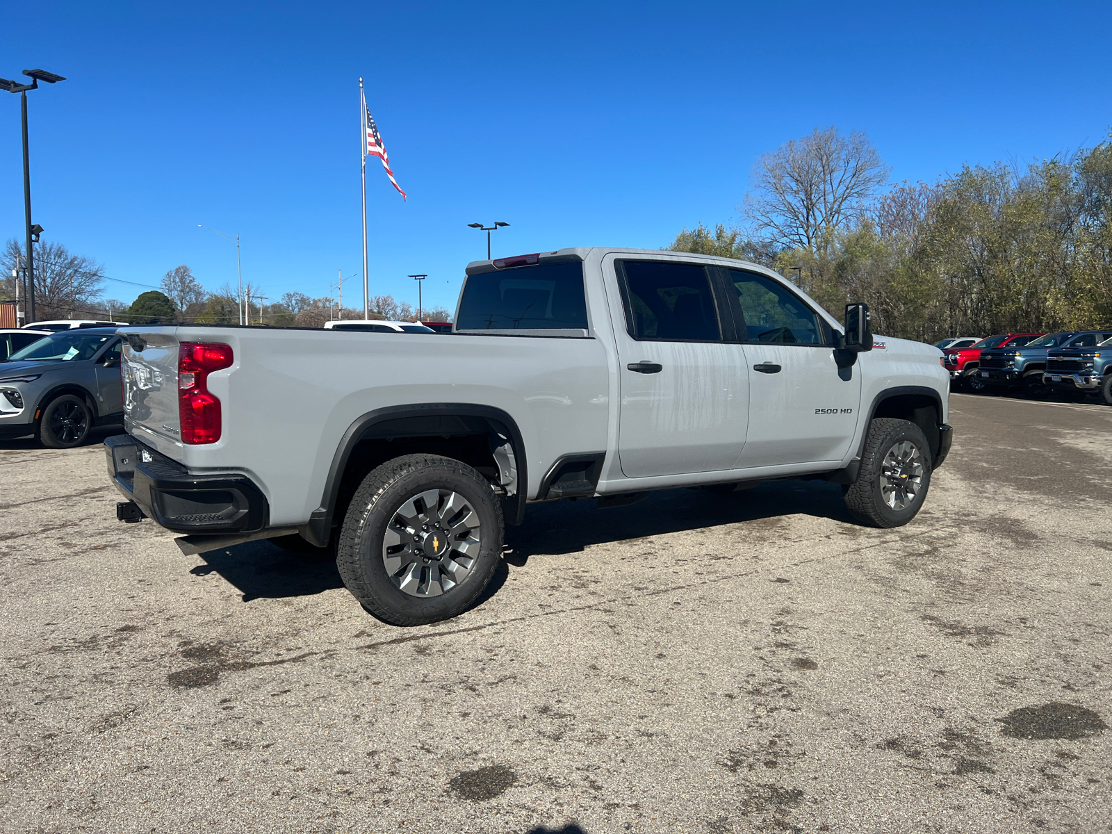 2025 Chevrolet Silverado 2500HD Custom 13