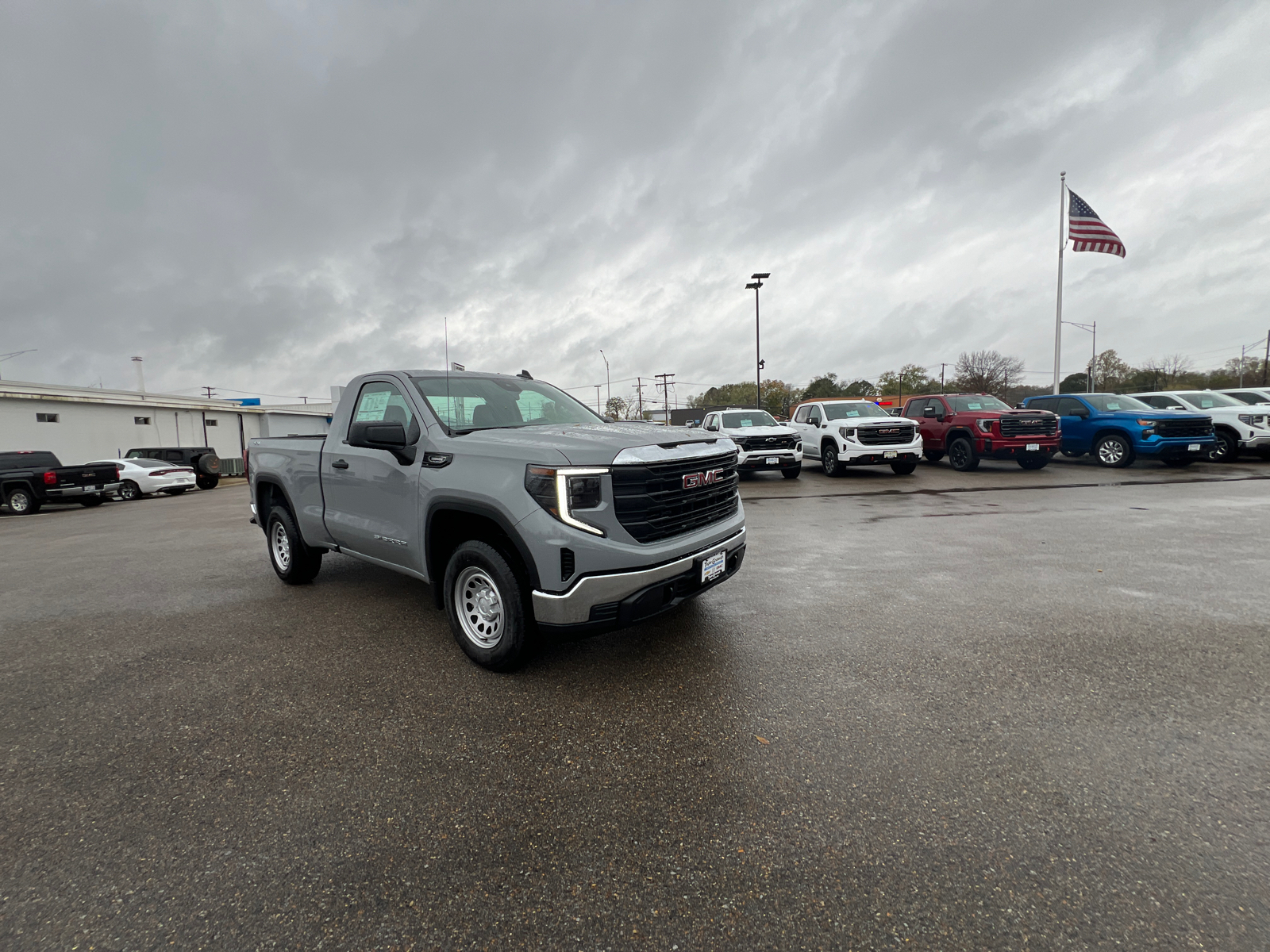 2025 GMC Sierra 1500 Pro 2