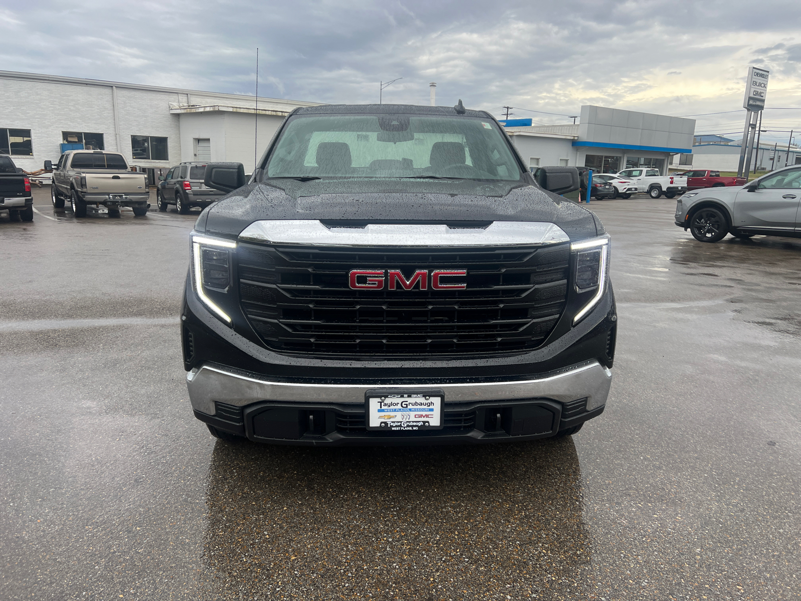 2025 GMC Sierra 1500 Pro 6