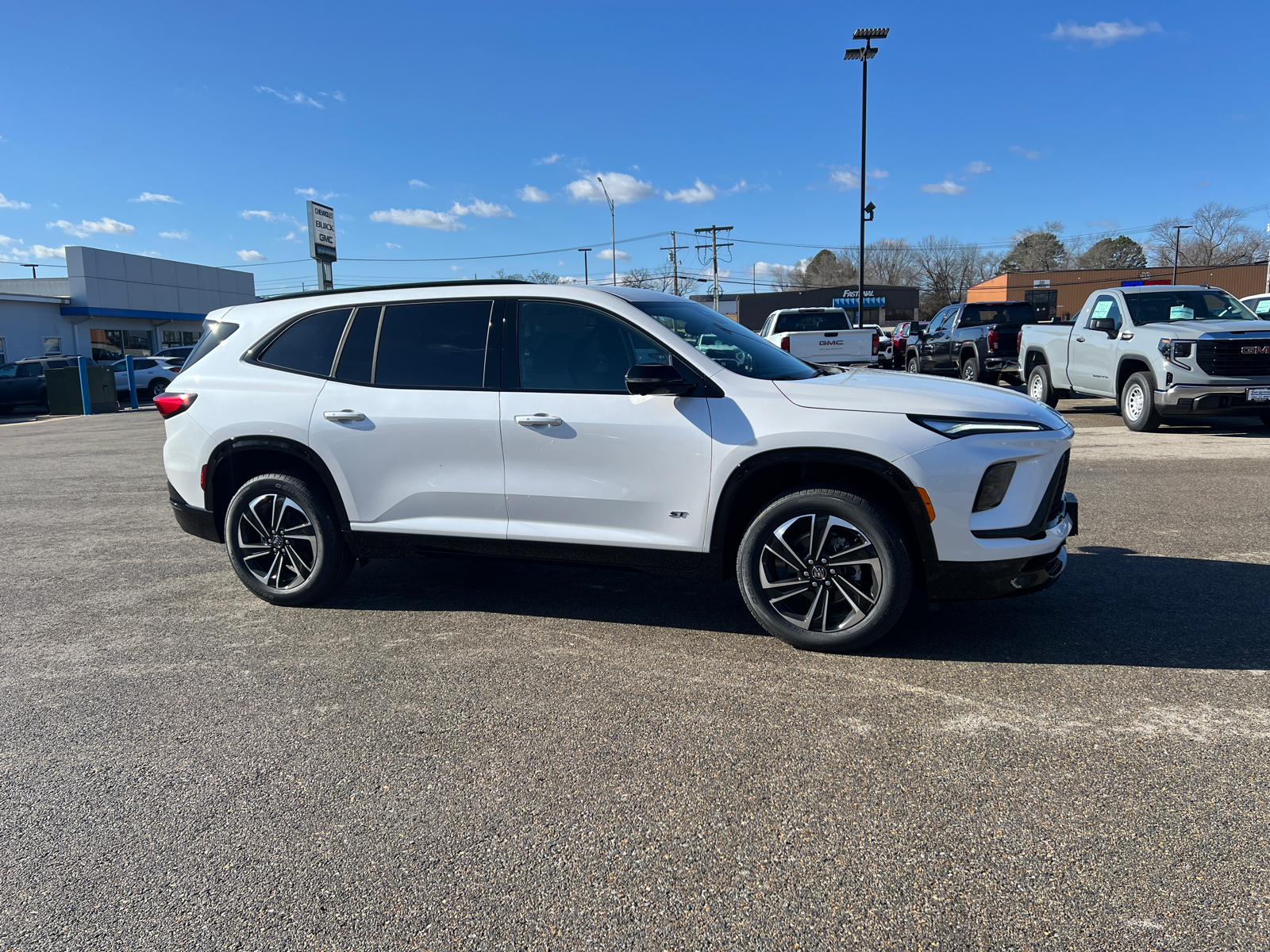 2025 Buick Enclave Sport Touring 3