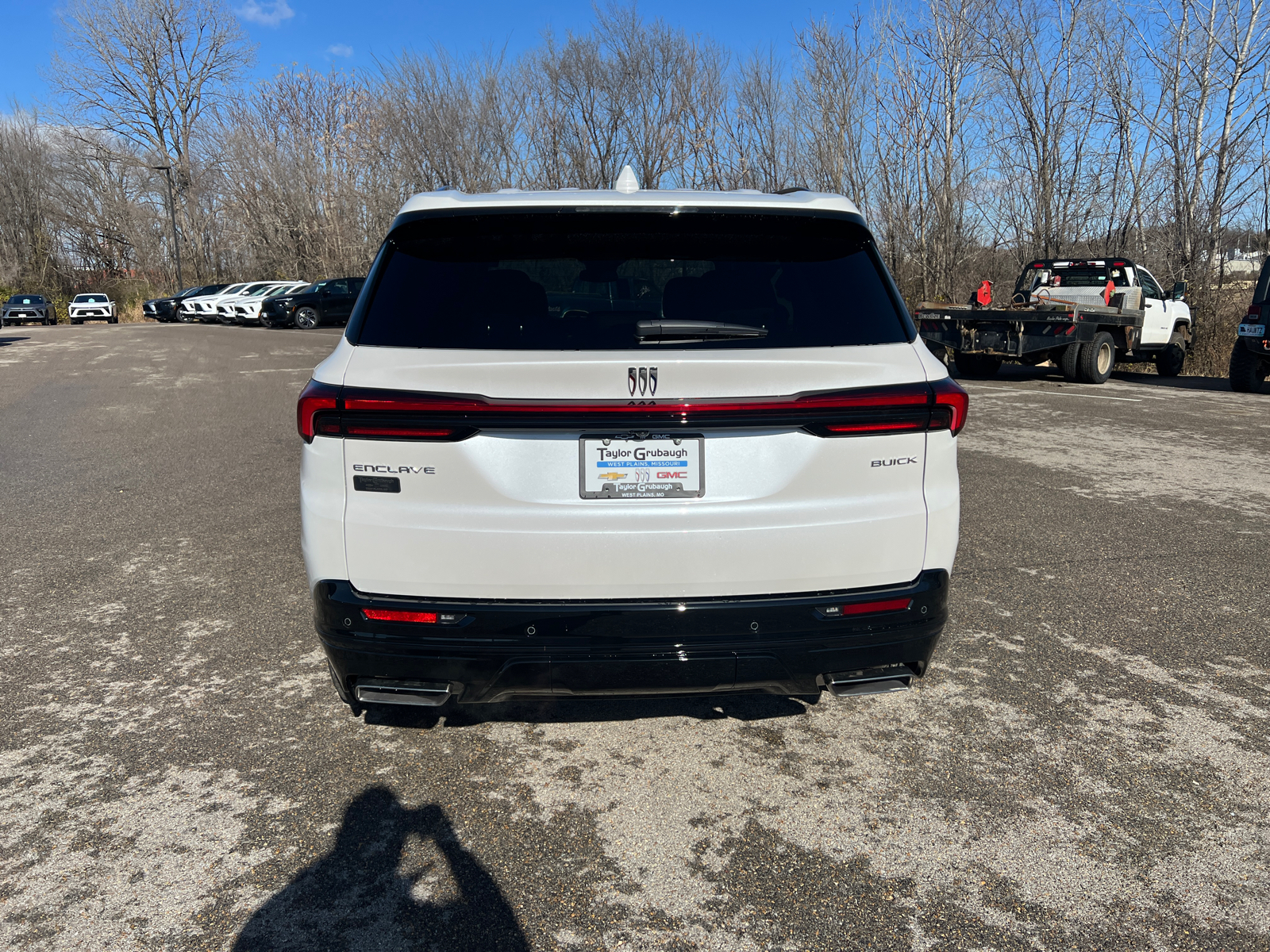 2025 Buick Enclave Sport Touring 13