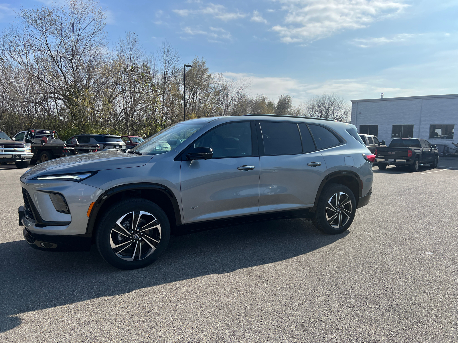 2025 Buick Enclave Sport Touring 9