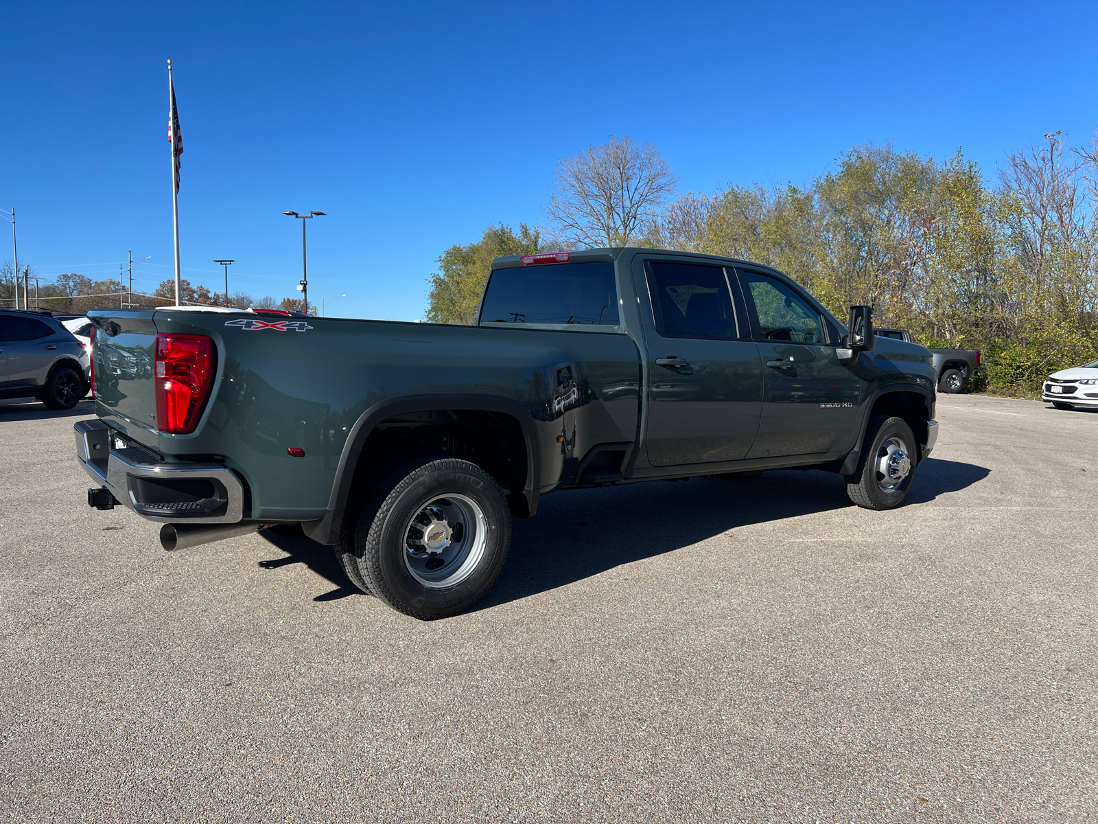 2025 Chevrolet Silverado 3500HD LT 13