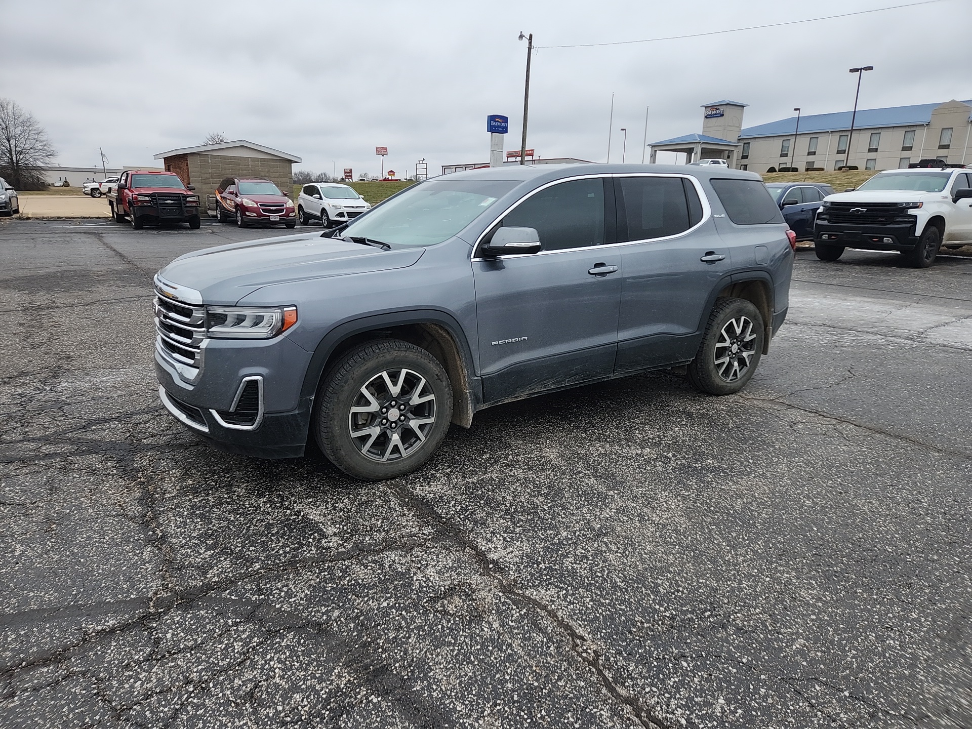 2020 GMC Acadia SLE 3