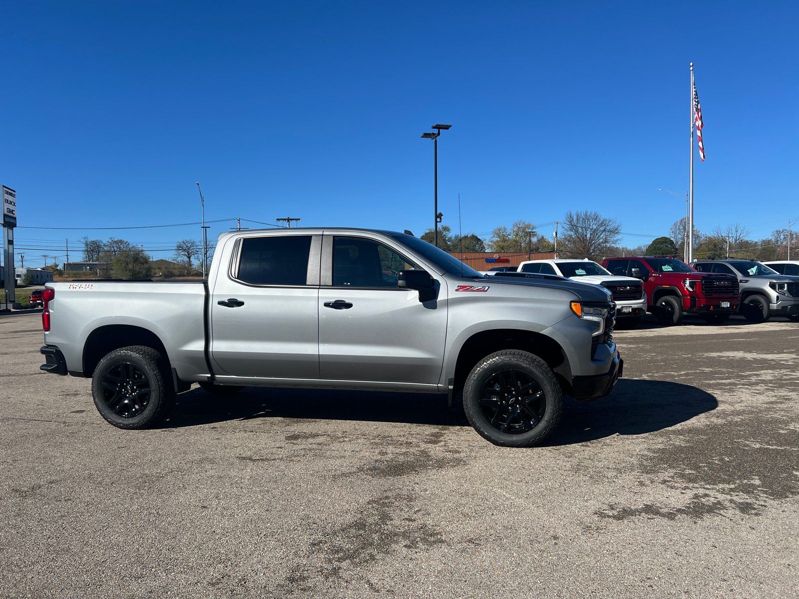 2025 Chevrolet Silverado 1500 LT Trail Boss 3