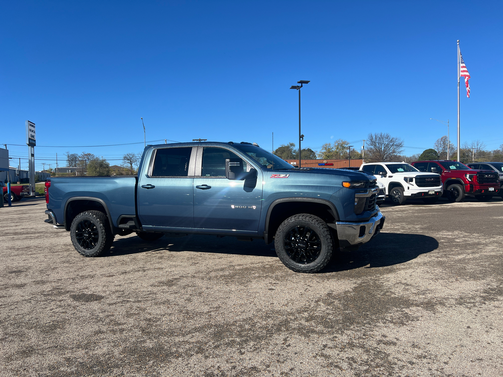 2025 Chevrolet Silverado 2500HD LT 3