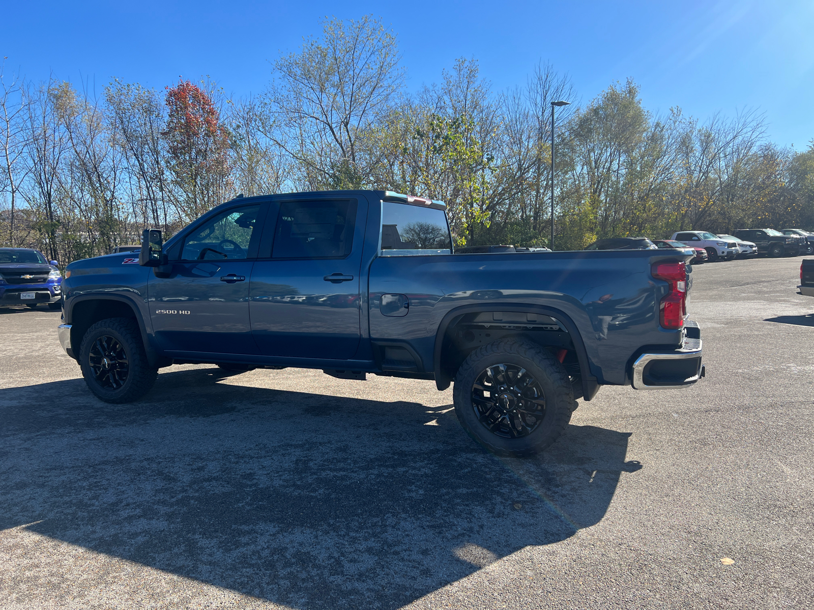 2025 Chevrolet Silverado 2500HD LT 9