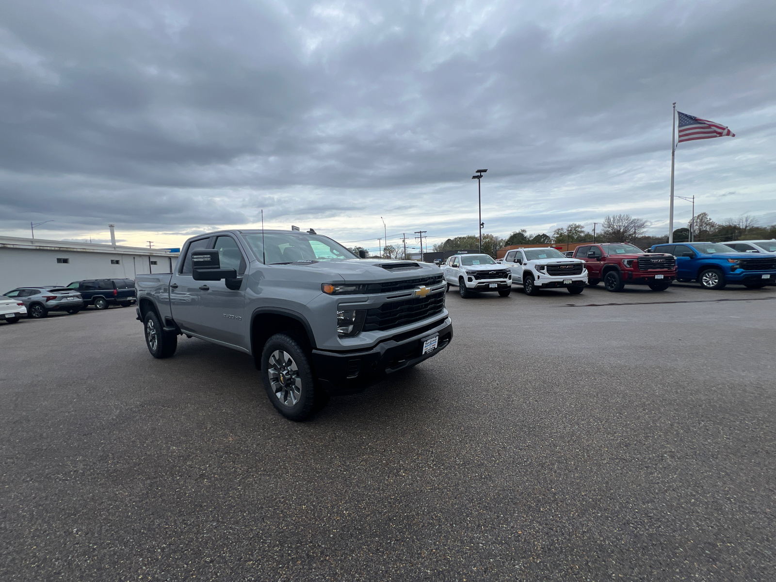 2025 Chevrolet Silverado 2500HD Custom 2