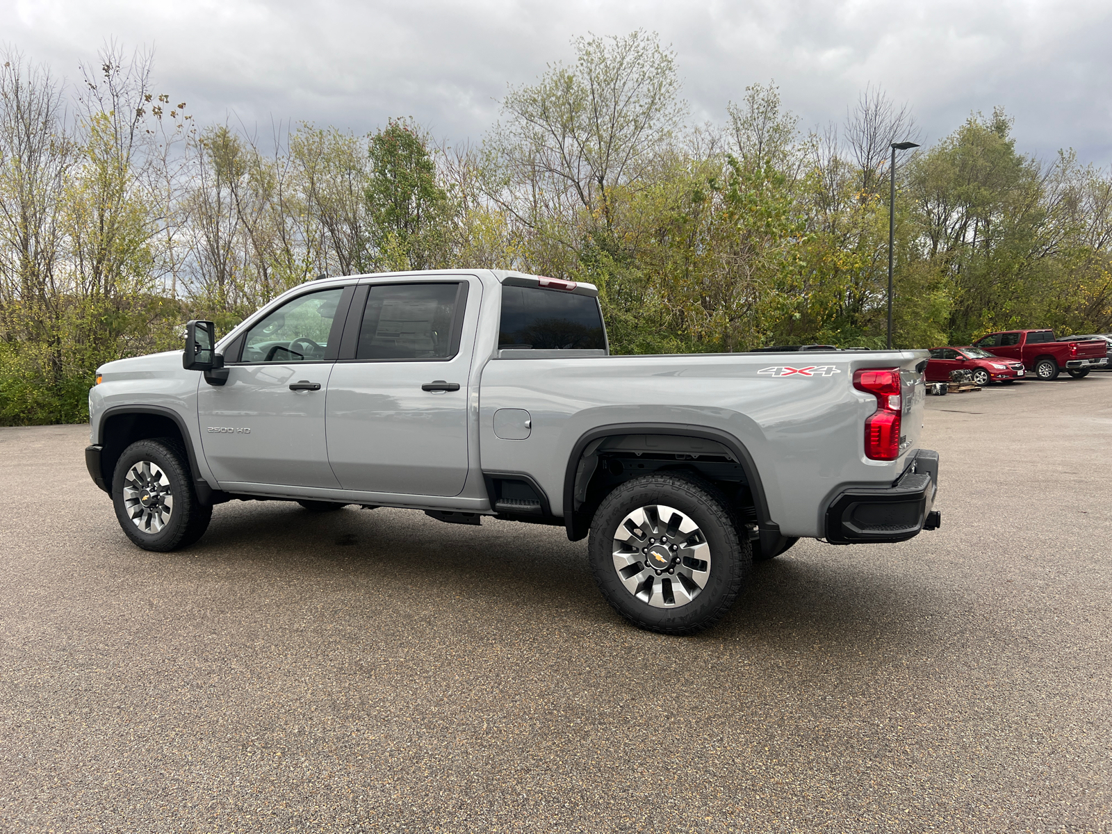 2025 Chevrolet Silverado 2500HD Custom 9