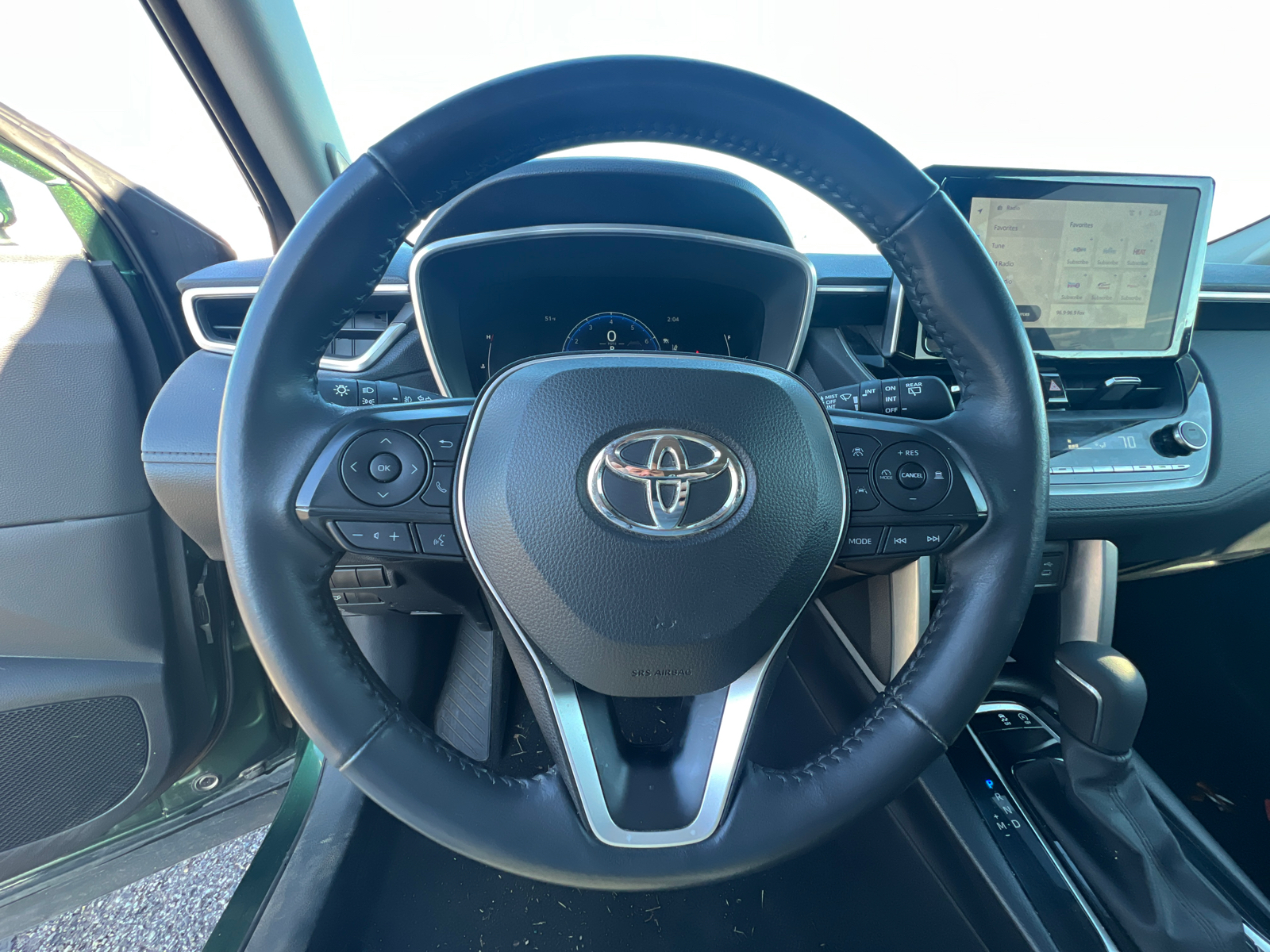 2023 Toyota Corolla Cross XLE 11