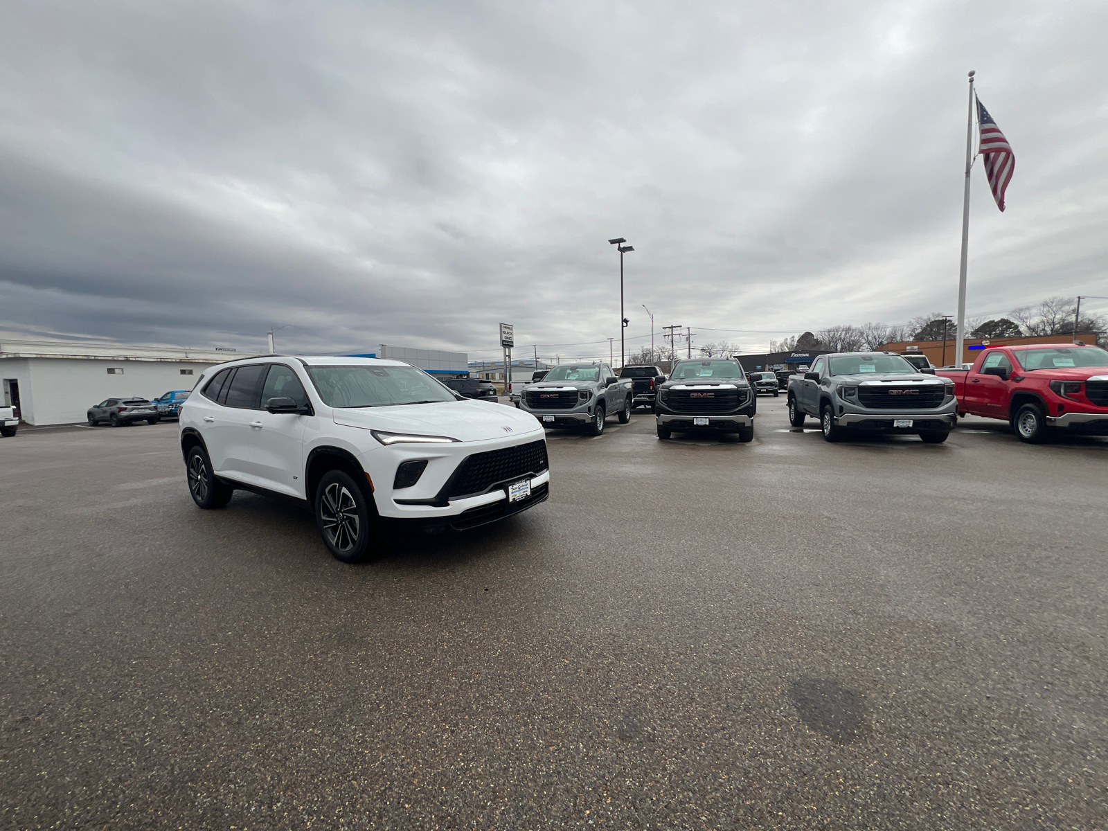 2025 Buick Enclave Sport Touring 2