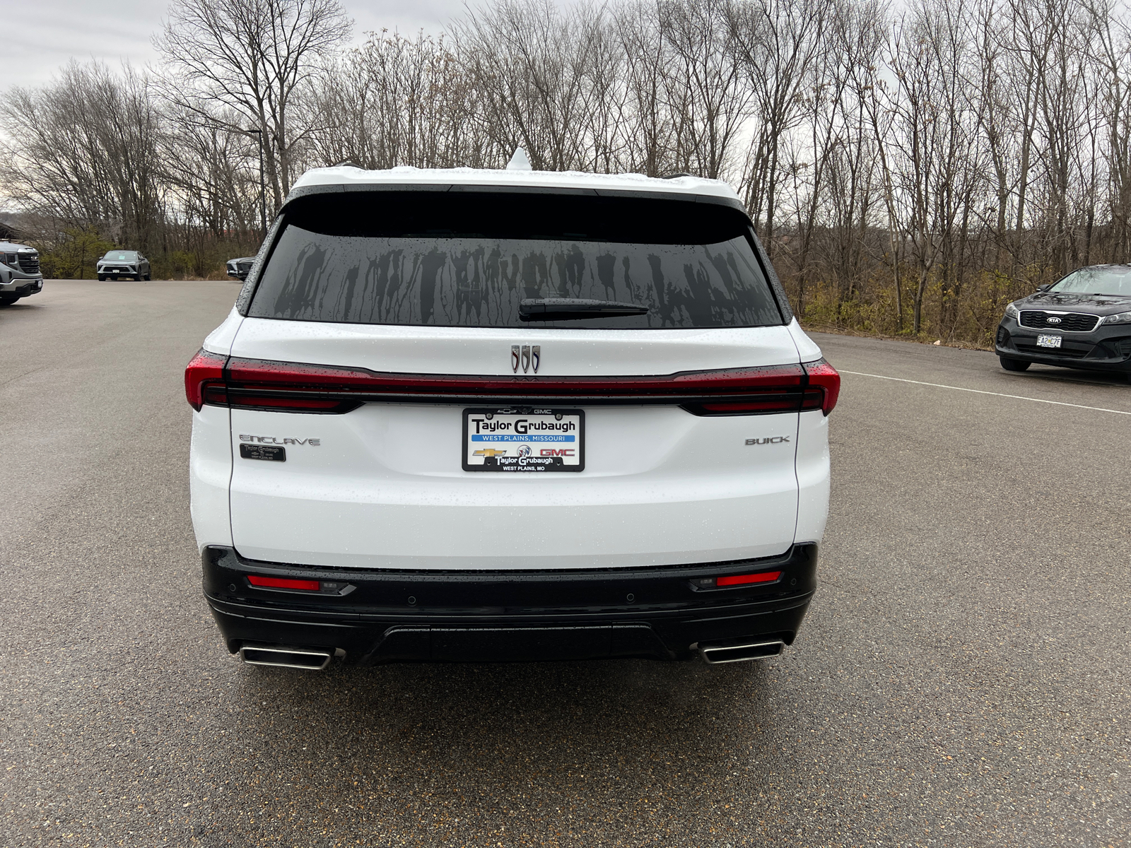 2025 Buick Enclave Sport Touring 13