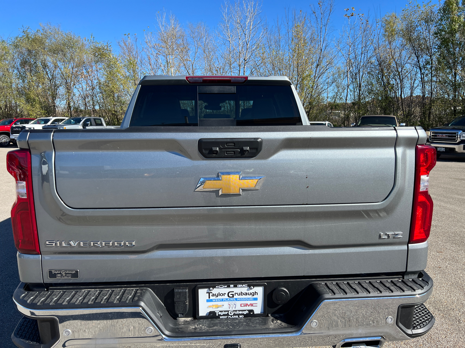 2025 Chevrolet Silverado 1500 LTZ 12